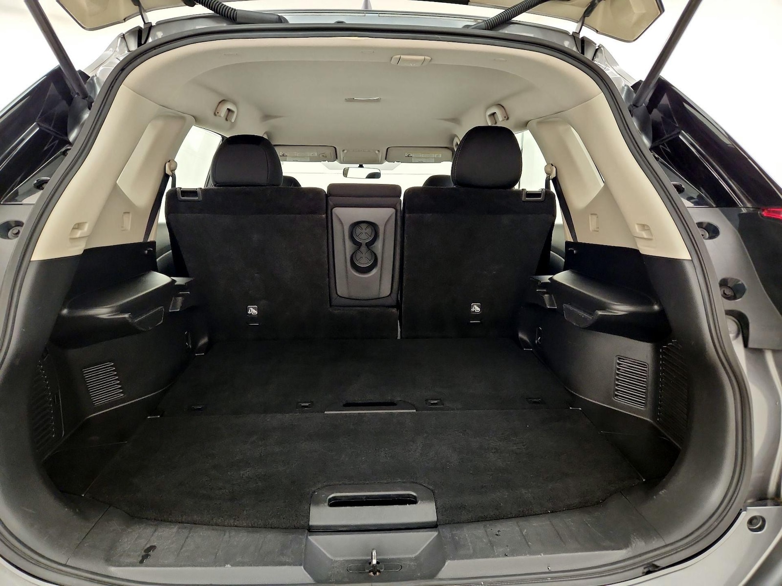 2018 Nissan Rogue S - Photo 21
