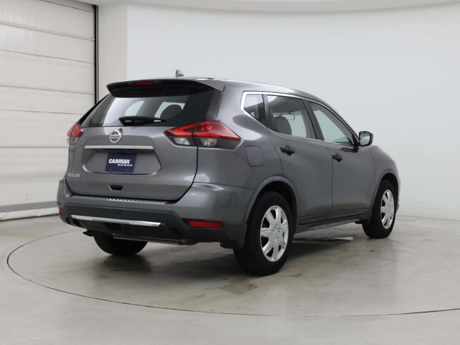 2018 Nissan Rogue S - Photo 9
