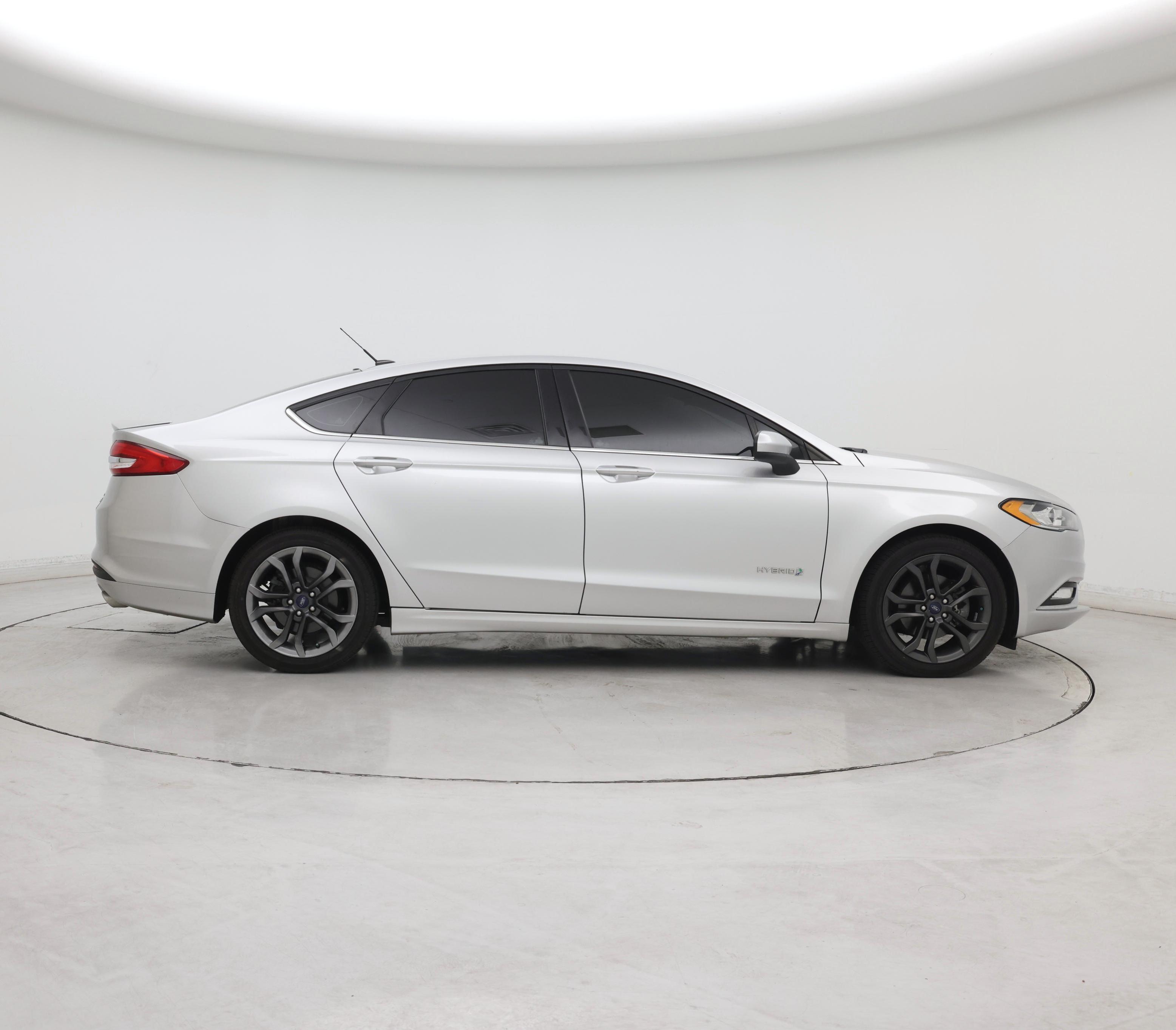 Thumbnail: 2018 Ford Fusion - 7