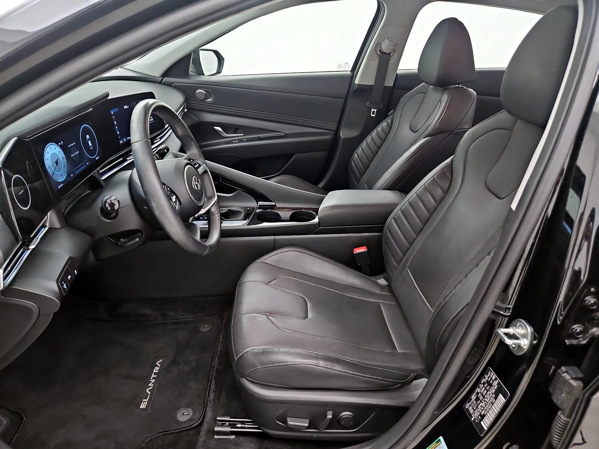 Thumbnail: 2023 Hyundai Elantra - 11