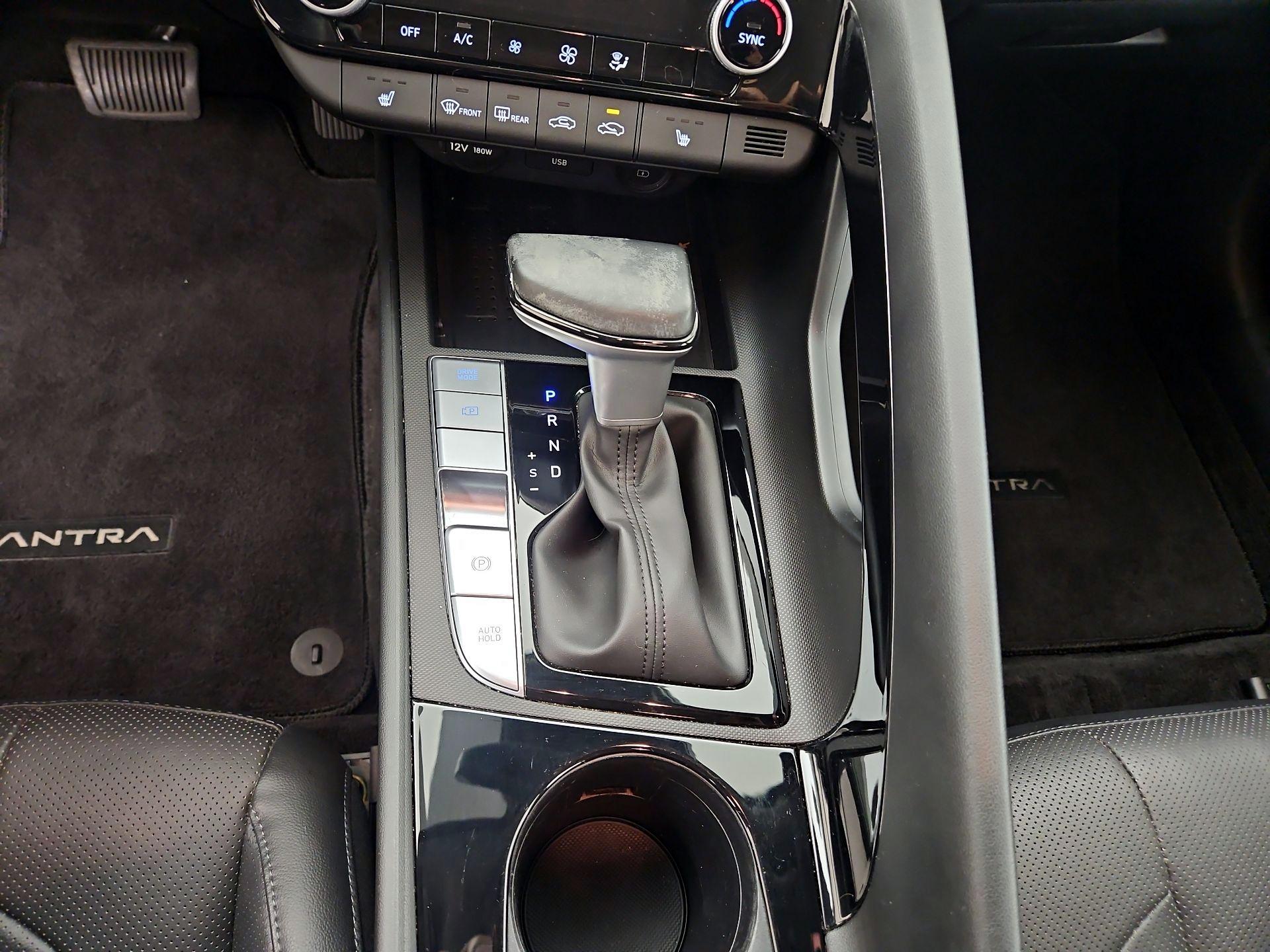 Thumbnail: 2023 Hyundai Elantra - 18