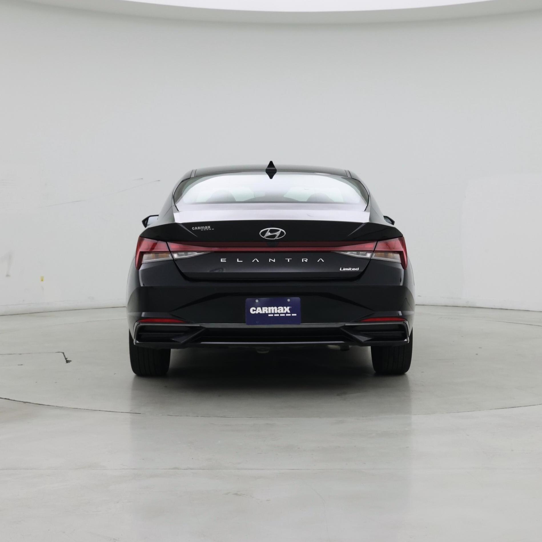 Thumbnail: 2023 Hyundai Elantra - 6