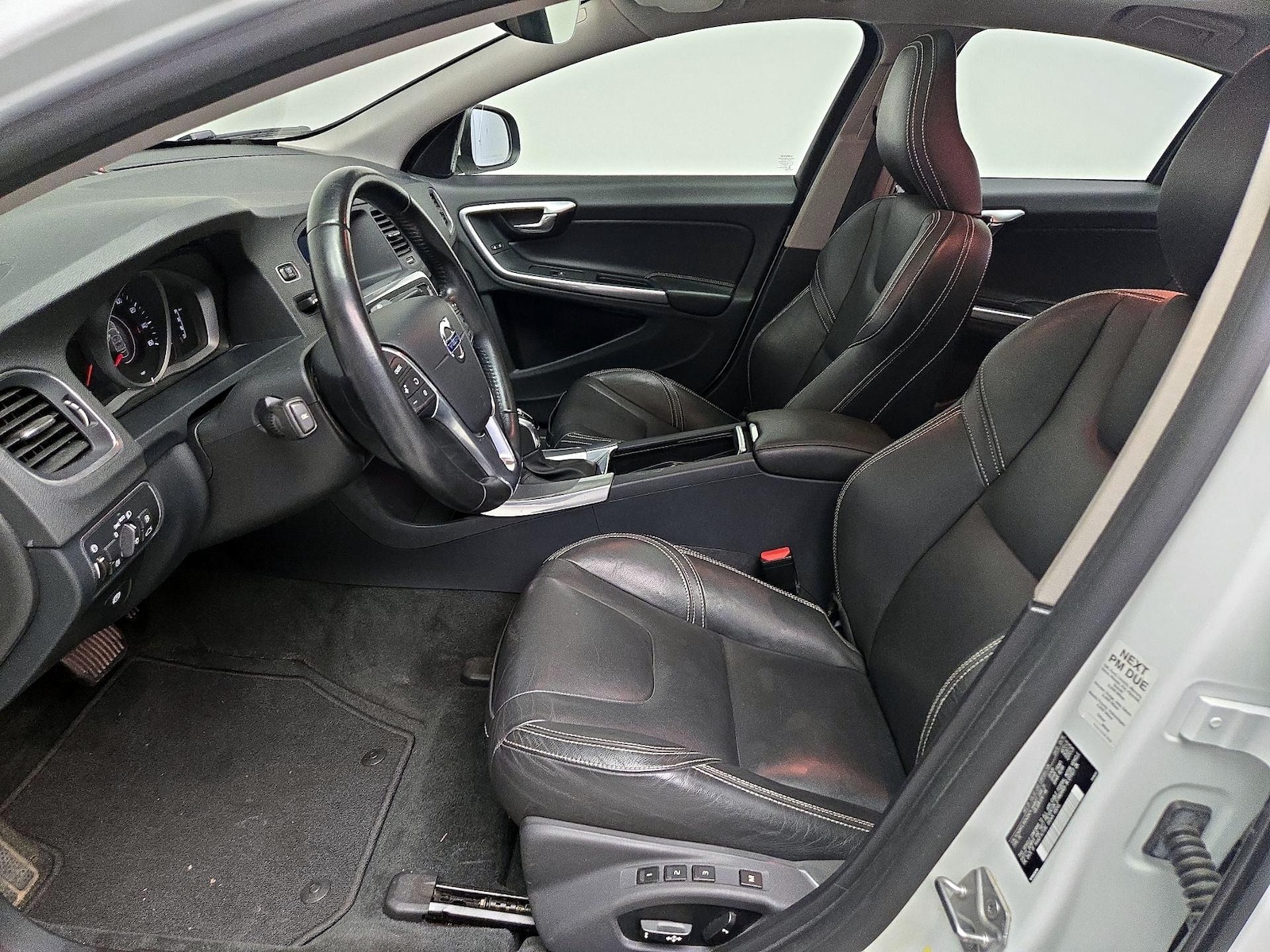 2017 Volvo S60 T5 Dynamic - Photo 12