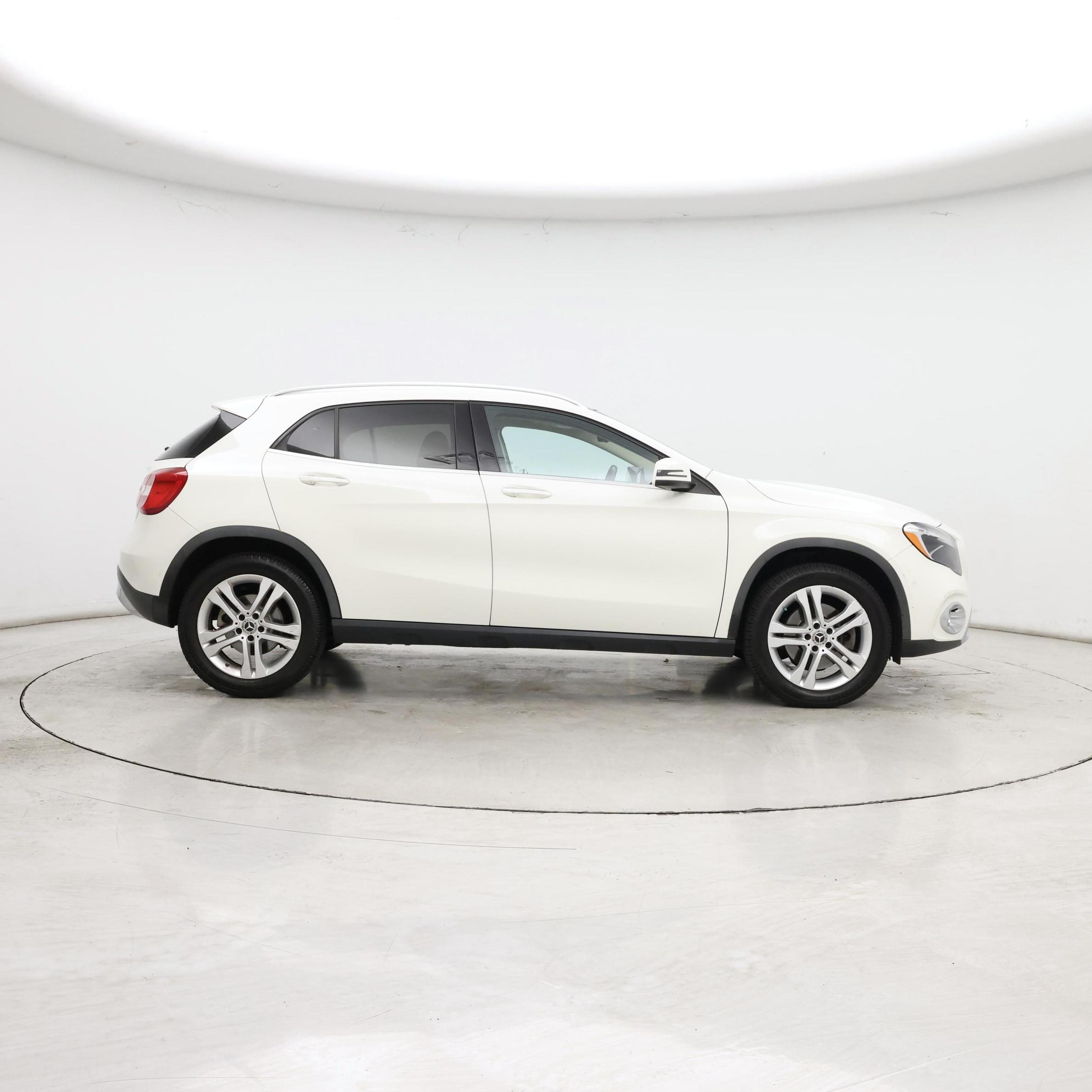 Thumbnail: 2018 Mercedes-Benz GLA - 7