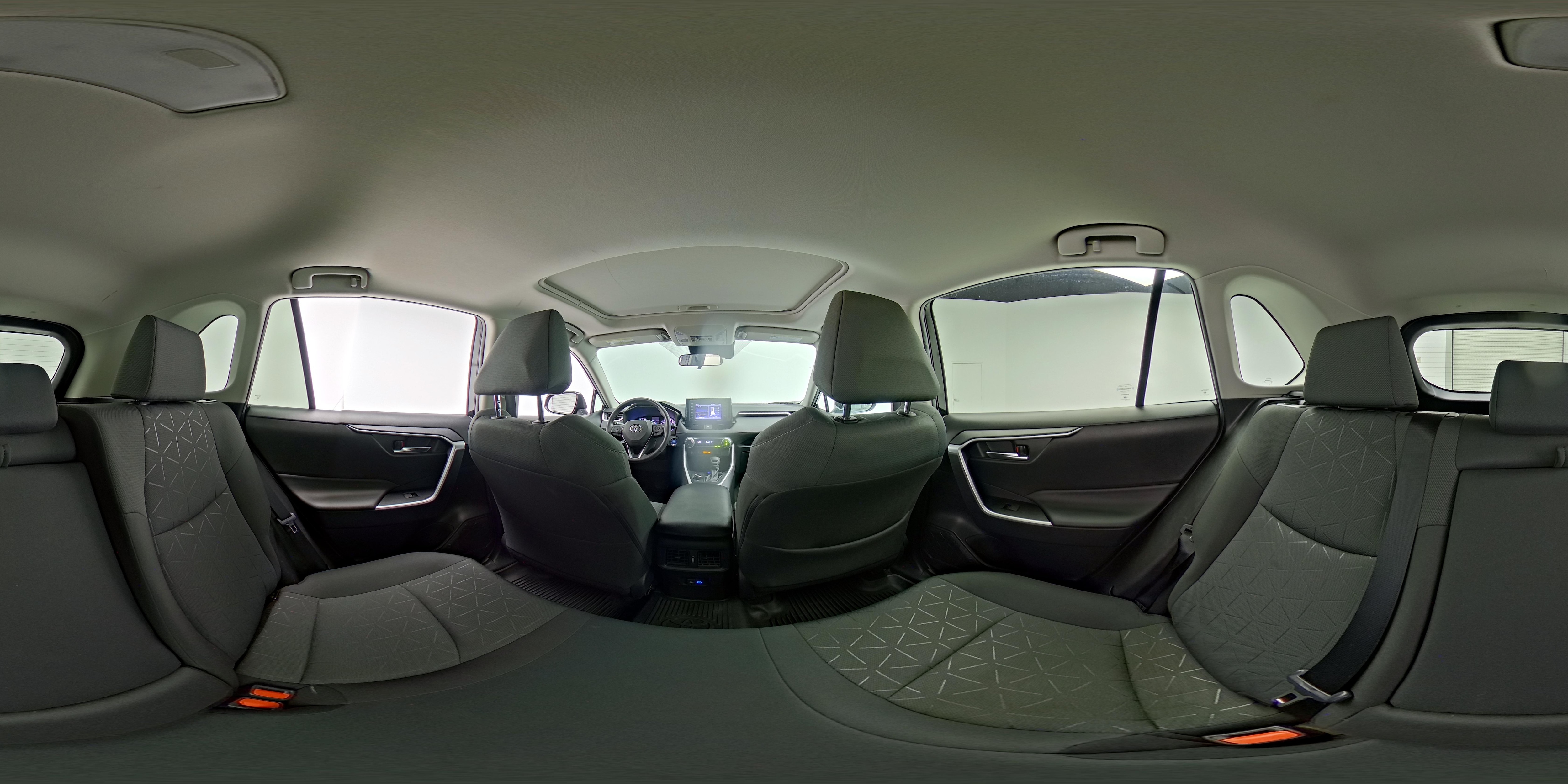 2022 Toyota RAV4 XLE - Photo 21