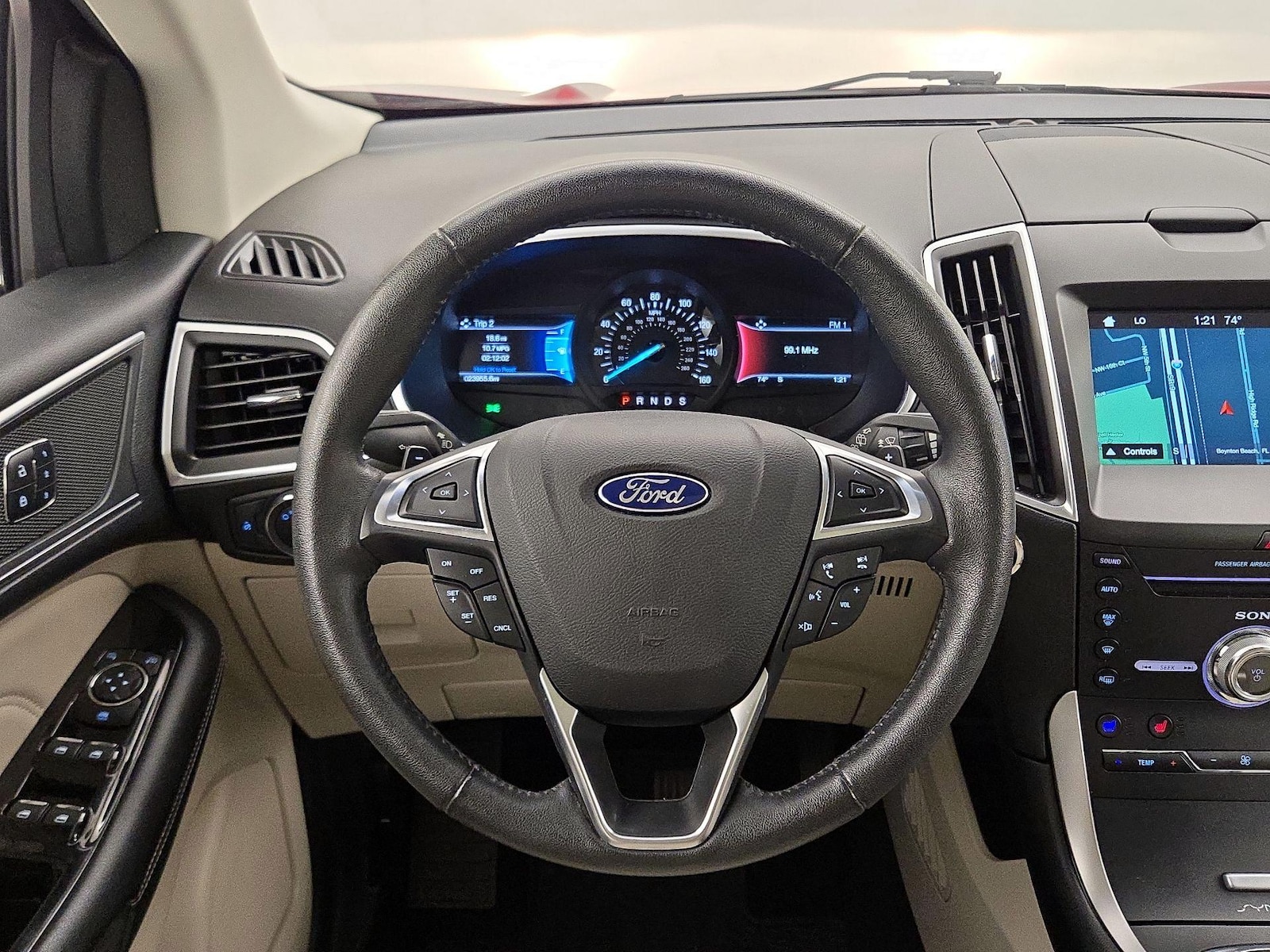 2017 Ford Edge Titanium - Photo 11