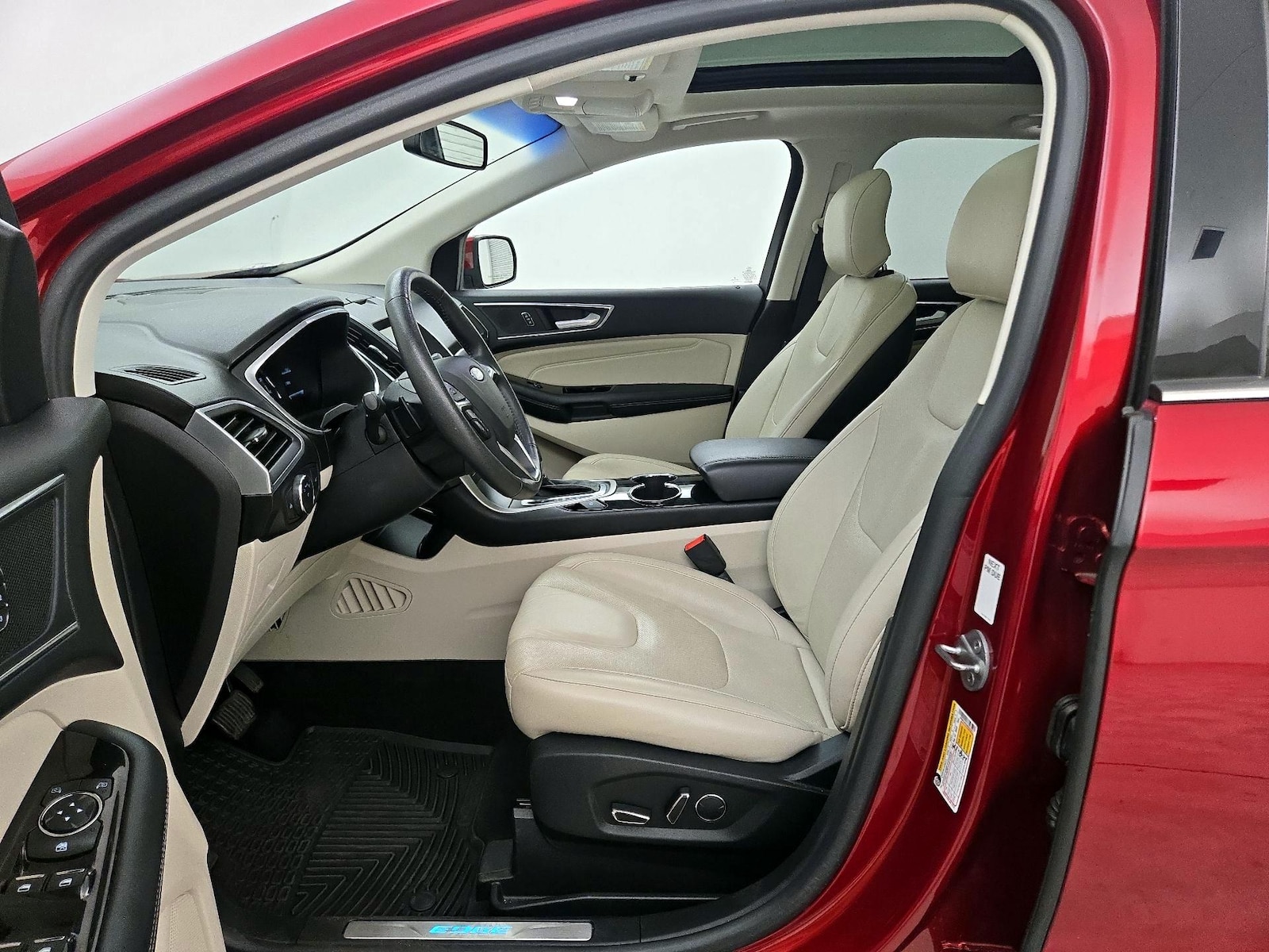 2017 Ford Edge Titanium - Photo 12
