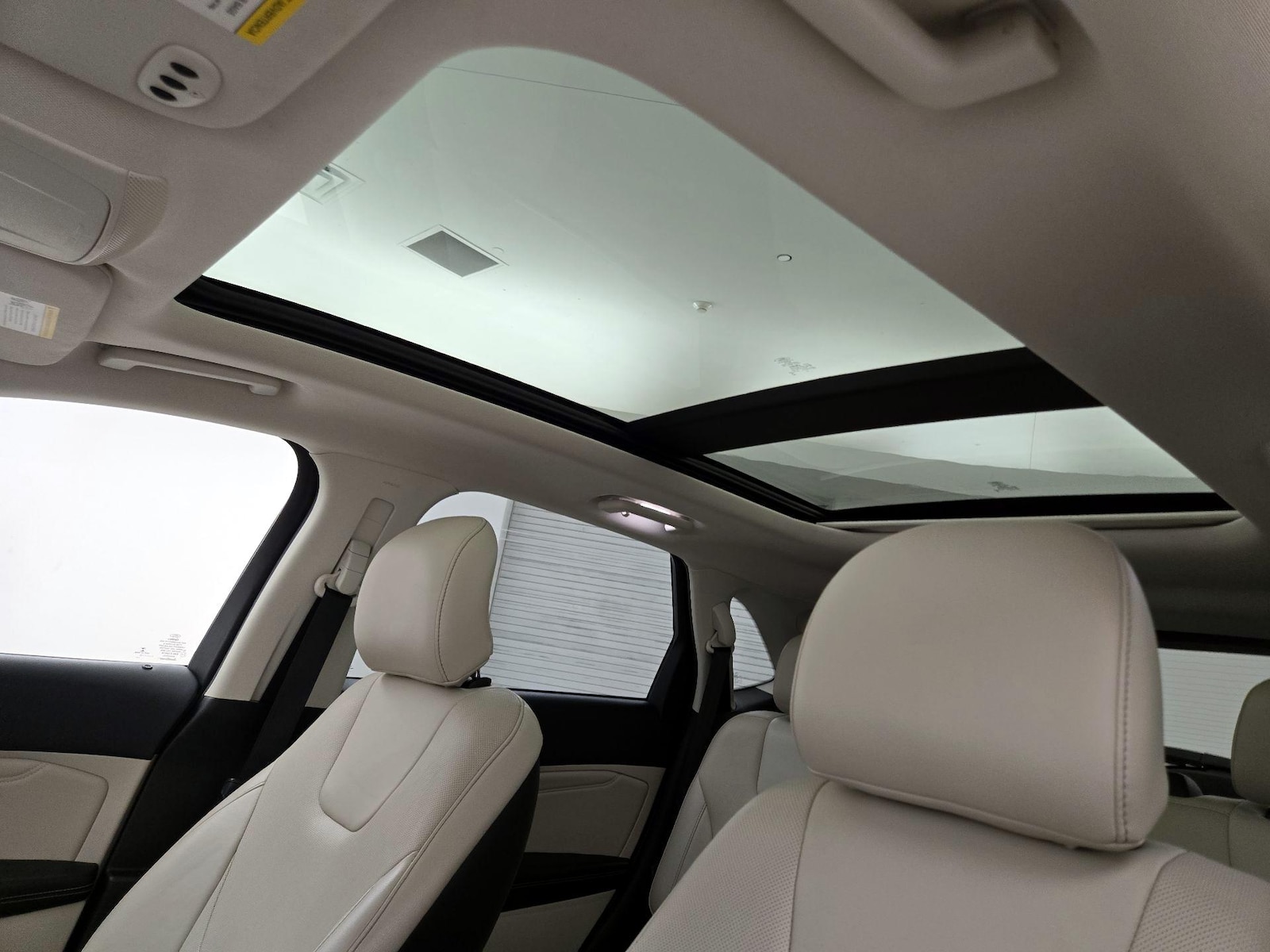 2017 Ford Edge Titanium - Photo 21