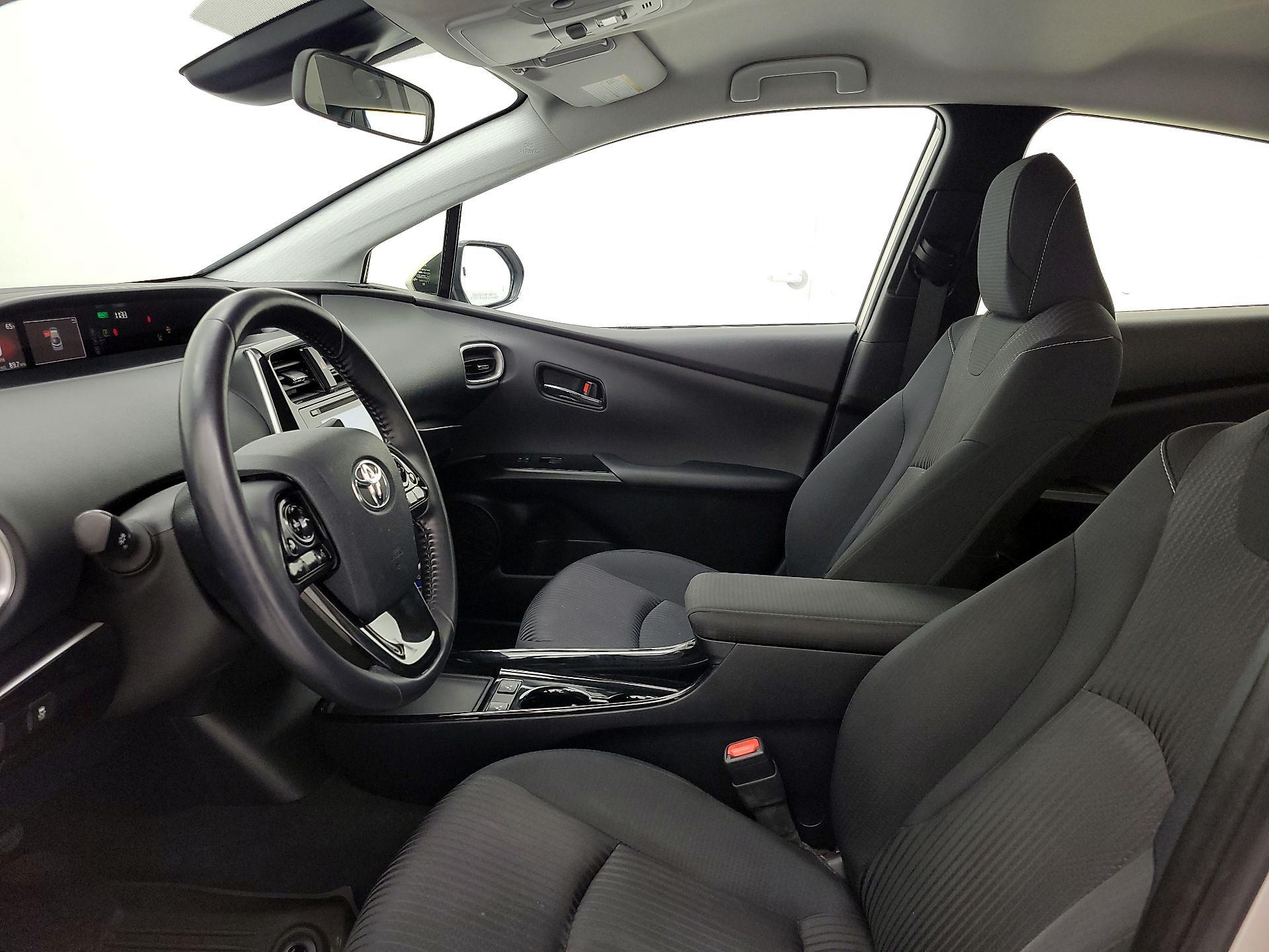 Thumbnail: 2022 Toyota Prius Prime - 11