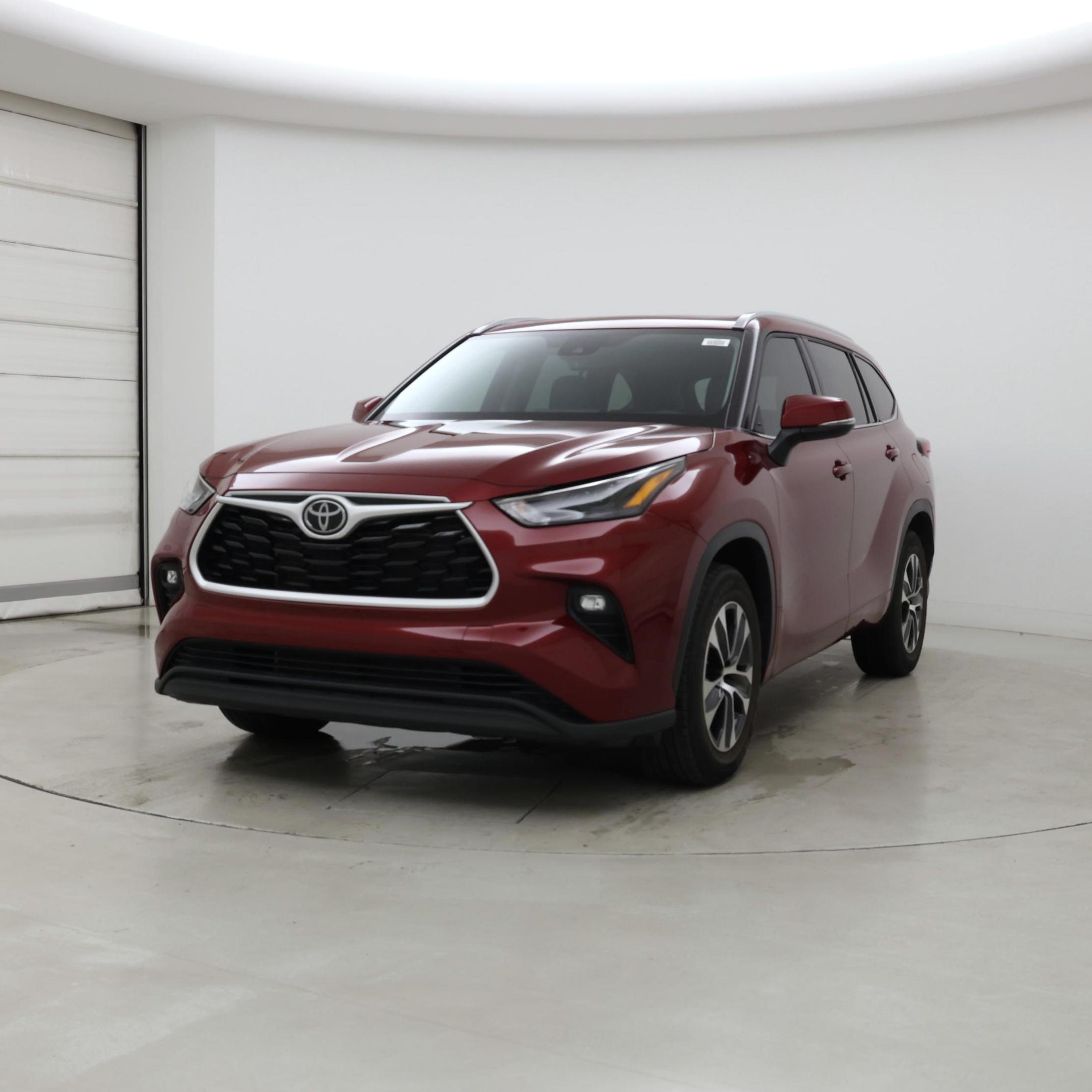 Thumbnail: 2022 Toyota Highlander - 4