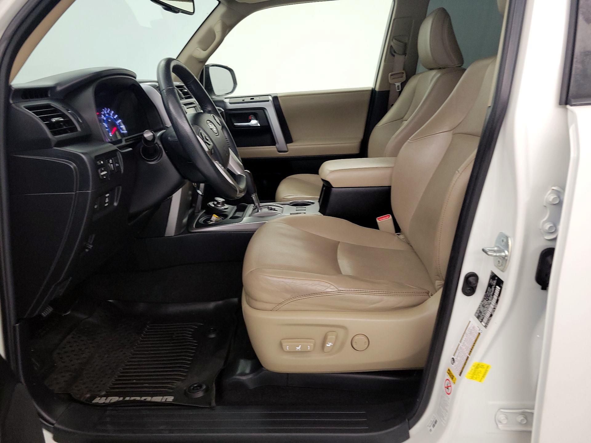 Thumbnail: 2019 Toyota 4Runner - 11