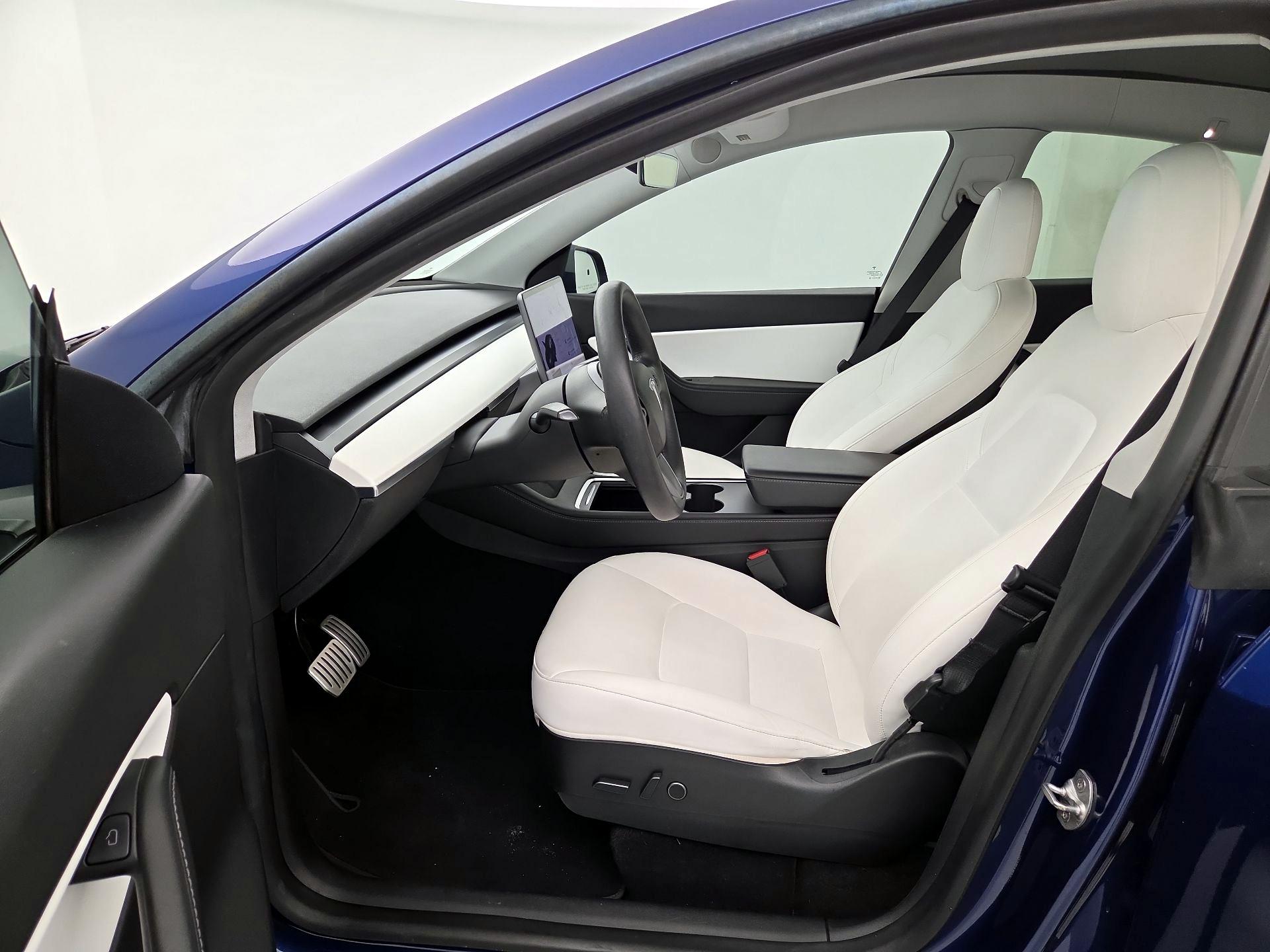 Thumbnail: 2021 Tesla Model Y - 11
