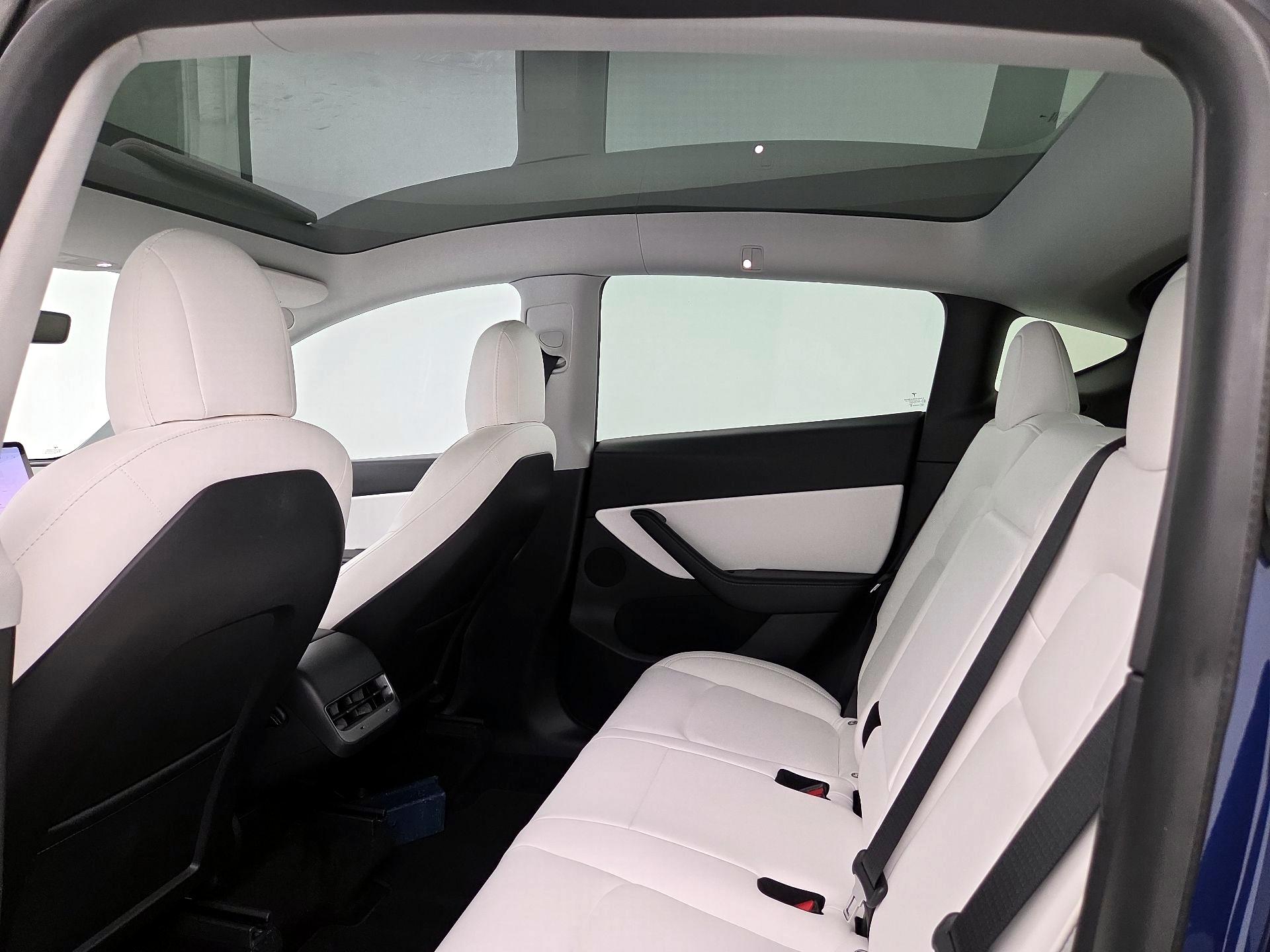 Thumbnail: 2021 Tesla Model Y - 19