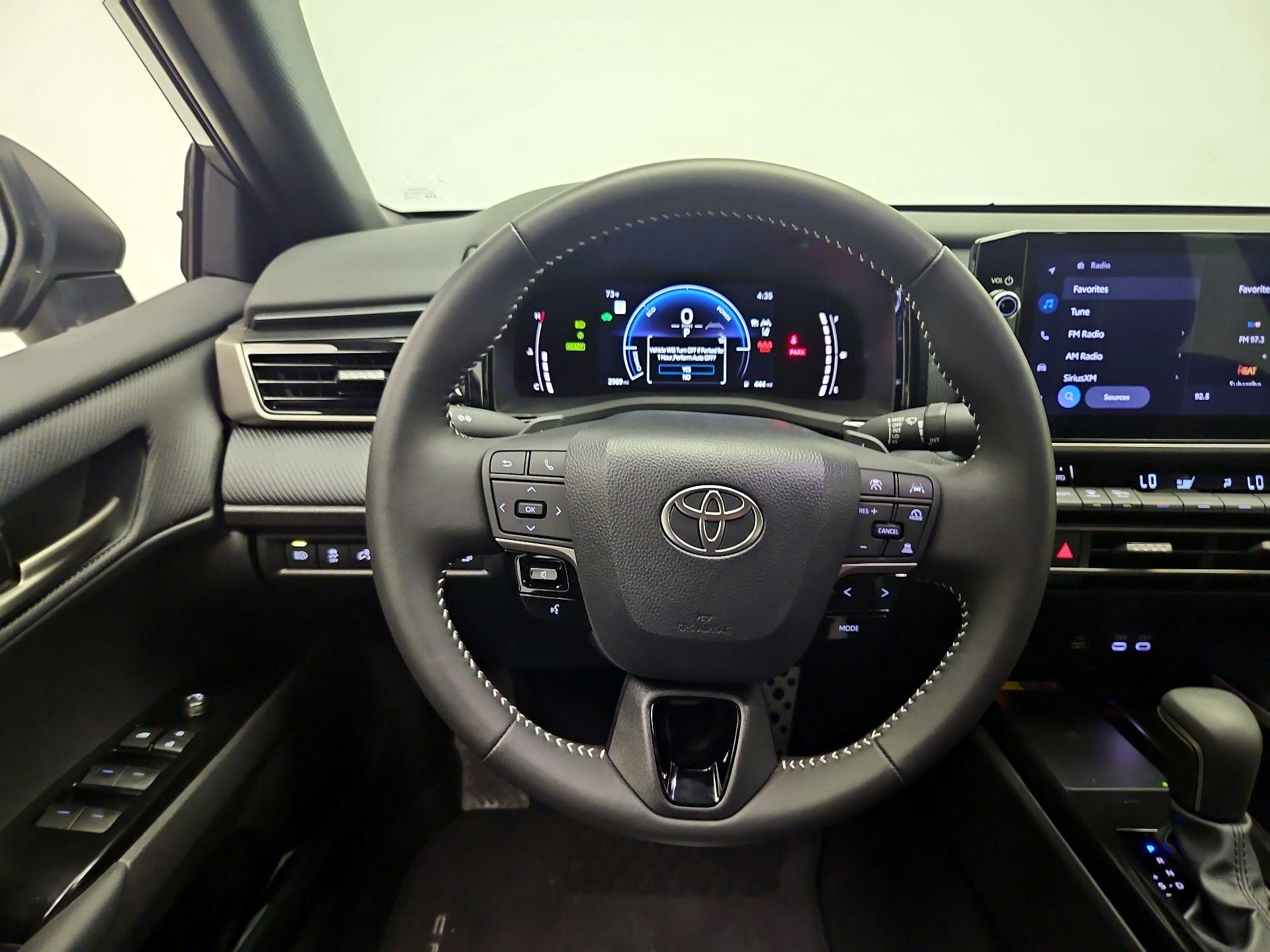 Thumbnail: 2025 Toyota Camry - 10