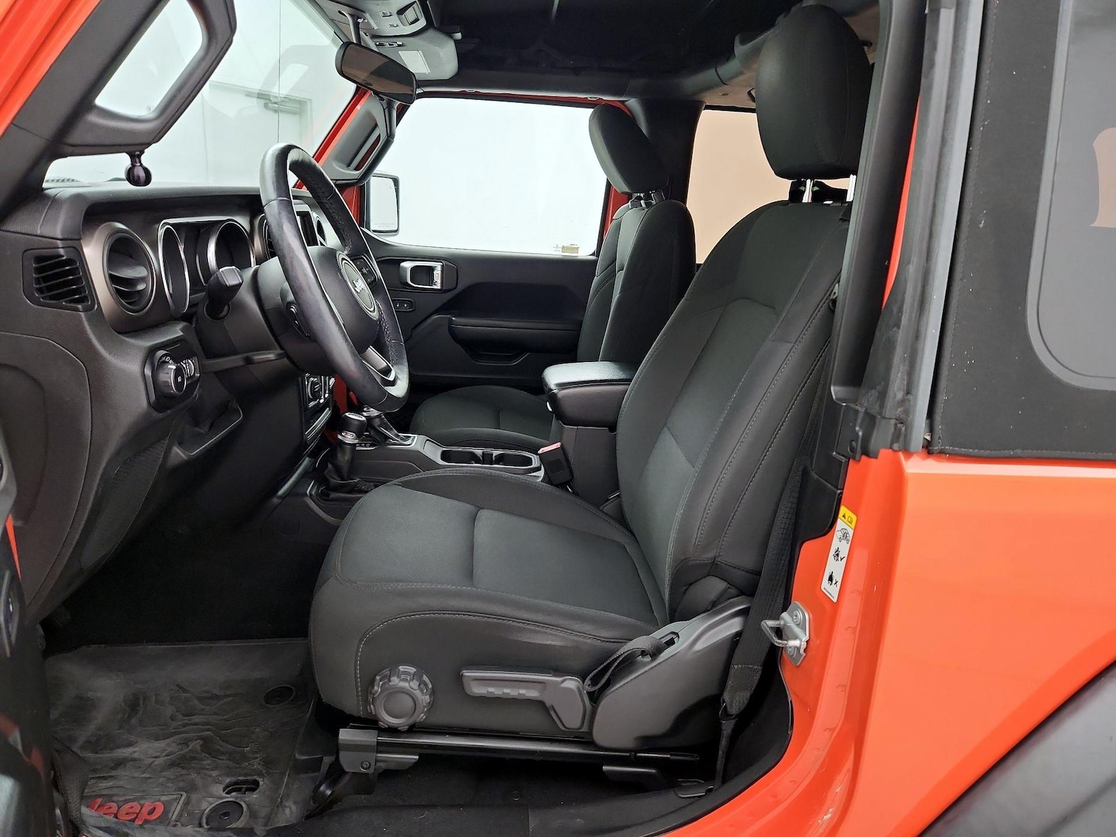 2018 Jeep All-New Wrangler Sport S - Photo 12