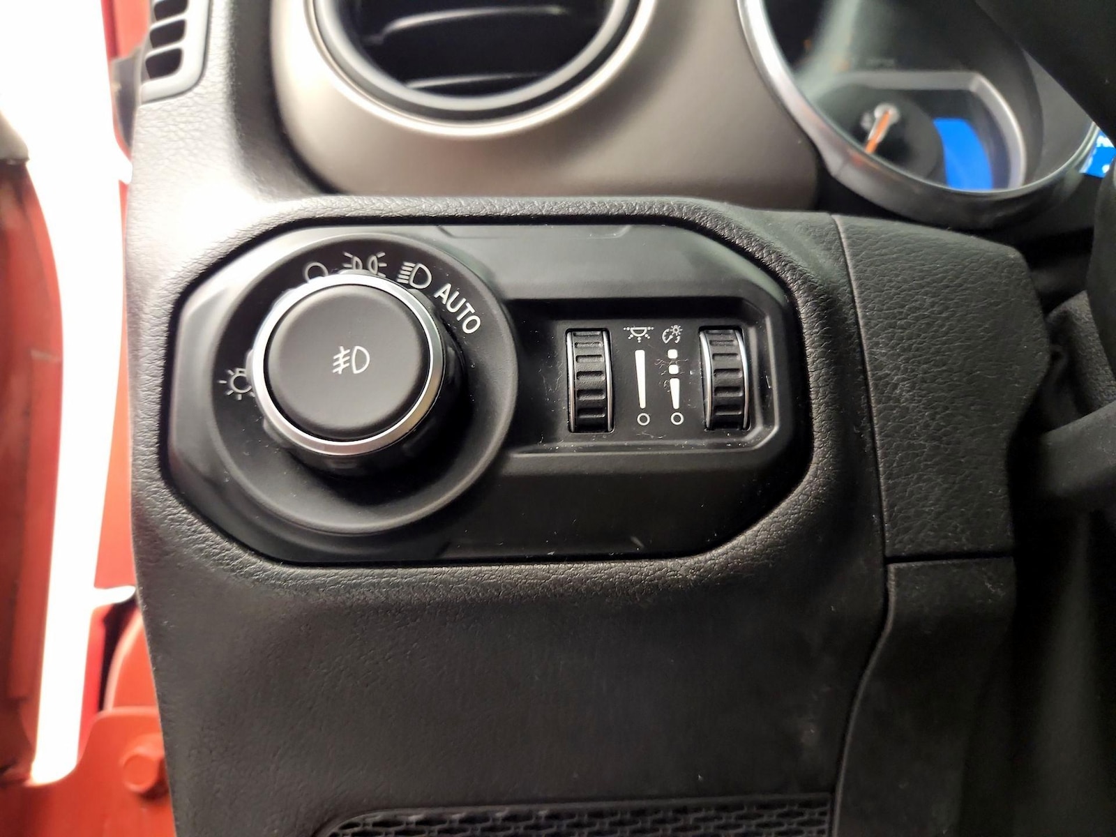 2018 Jeep All-New Wrangler Sport S - Photo 14