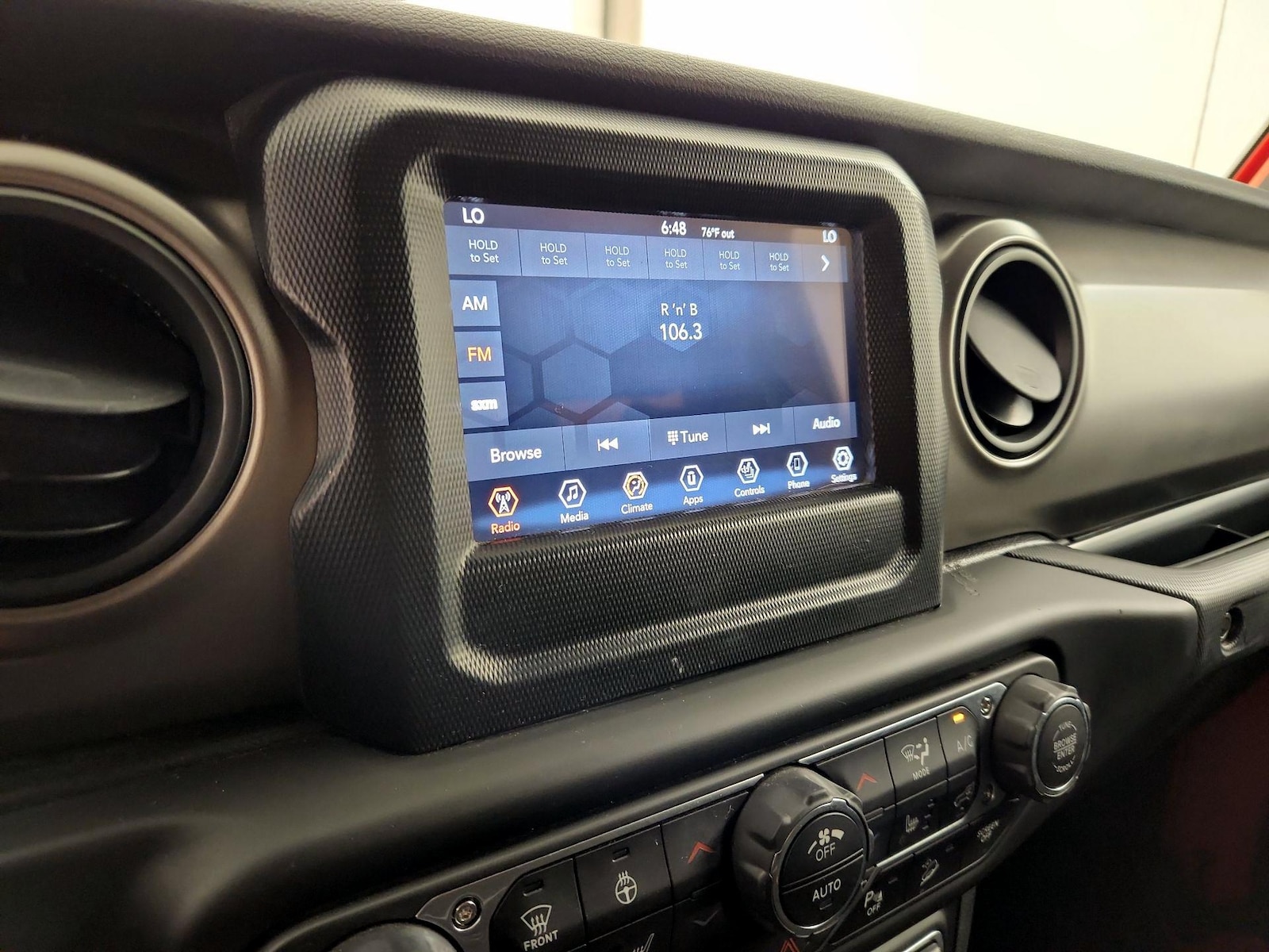 2018 Jeep All-New Wrangler Sport S - Photo 16