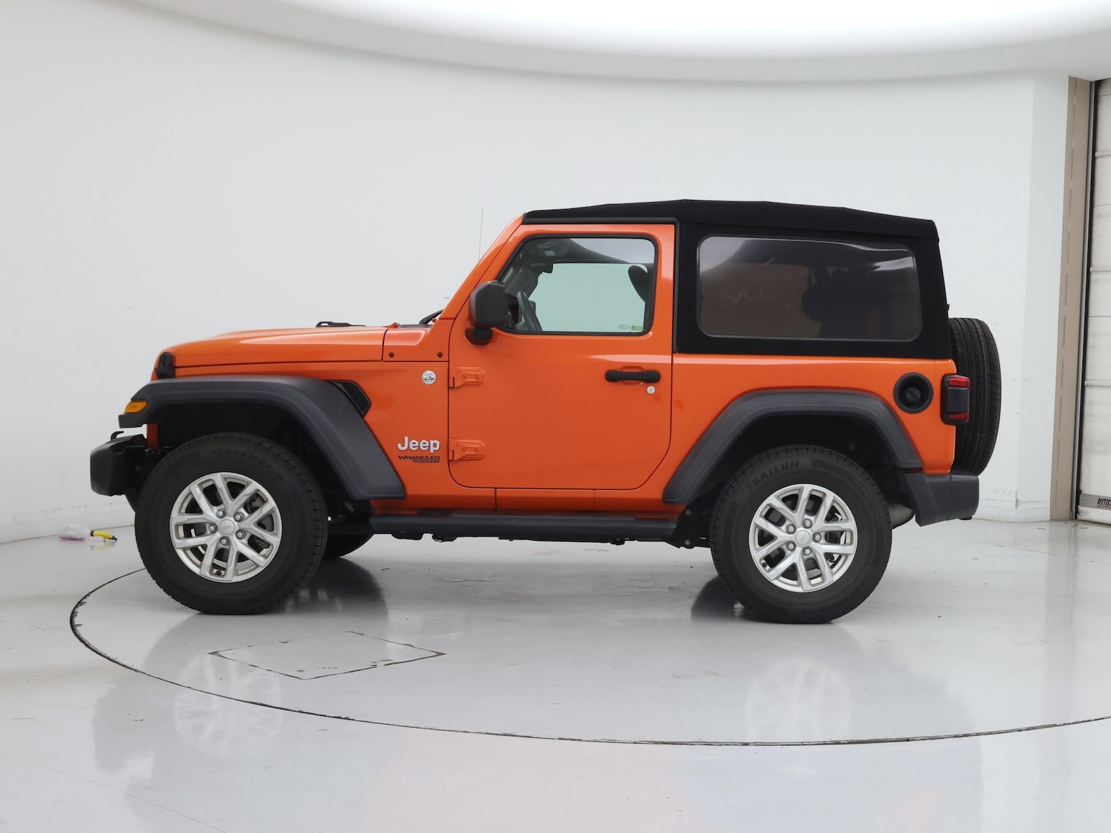 2018 Jeep All-New Wrangler Sport S - Photo 4