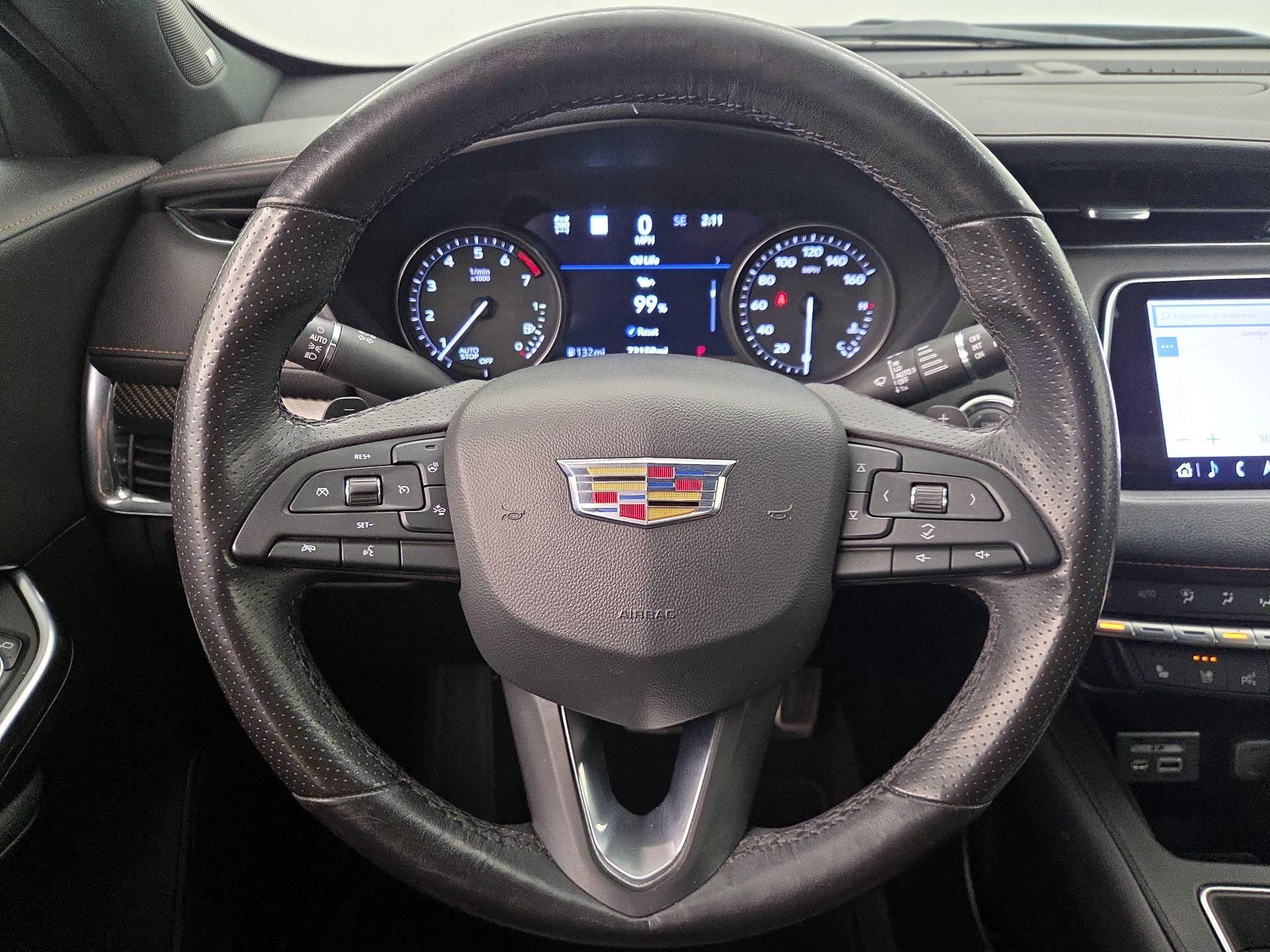 Thumbnail: 2019 Cadillac XT4 - 10