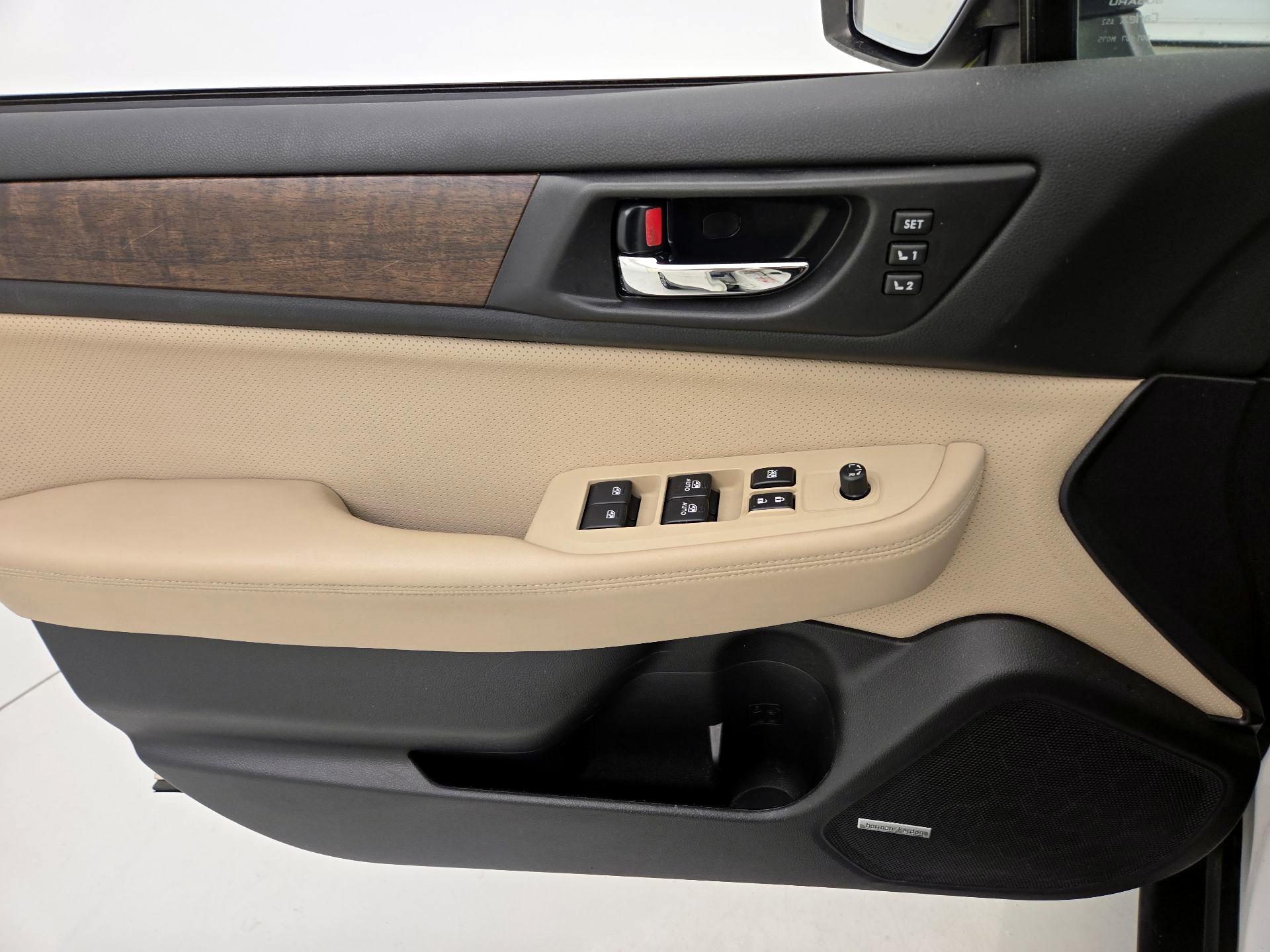 Thumbnail: 2016 Subaru Outback - 12
