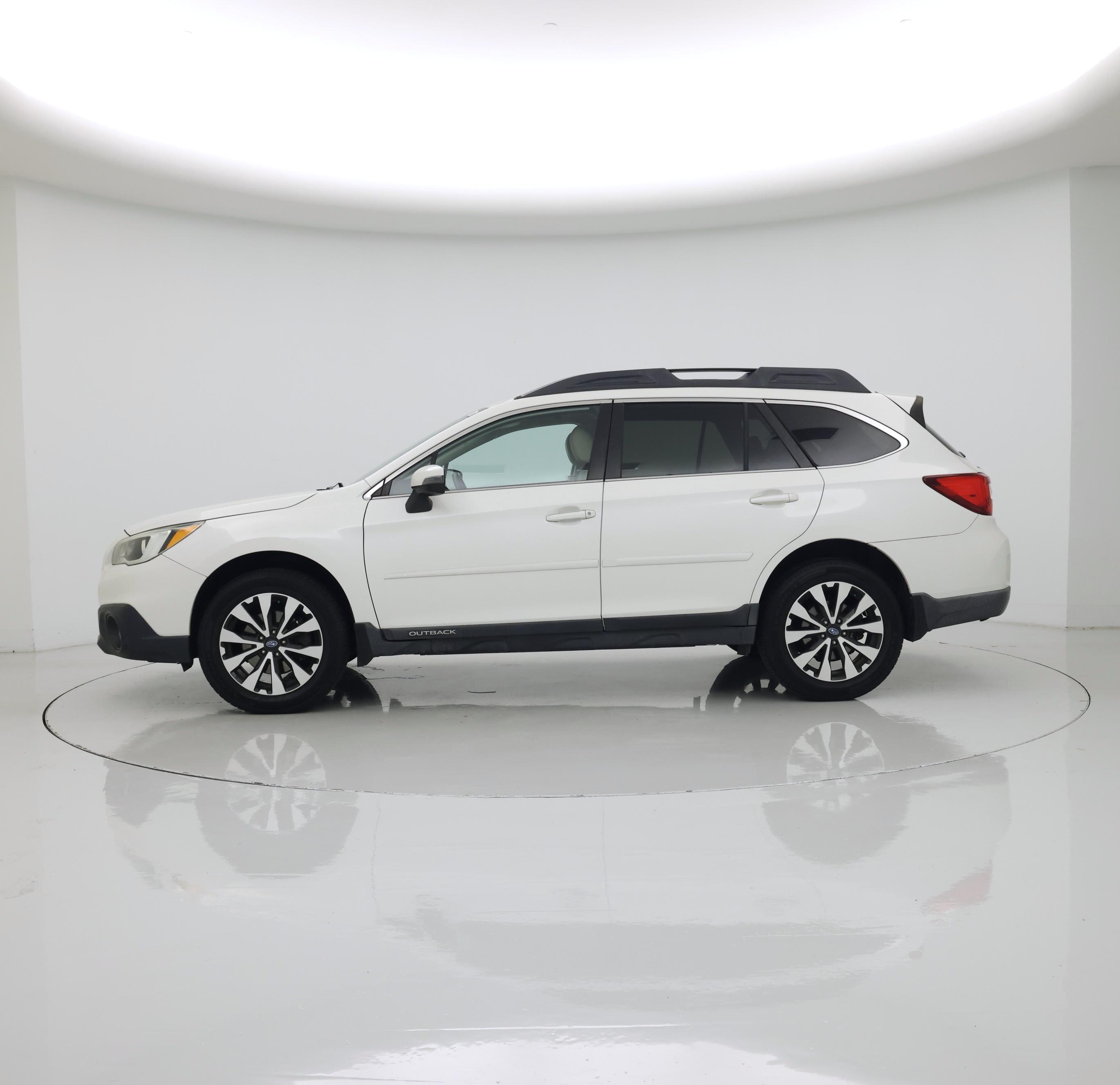 Thumbnail: 2016 Subaru Outback - 3