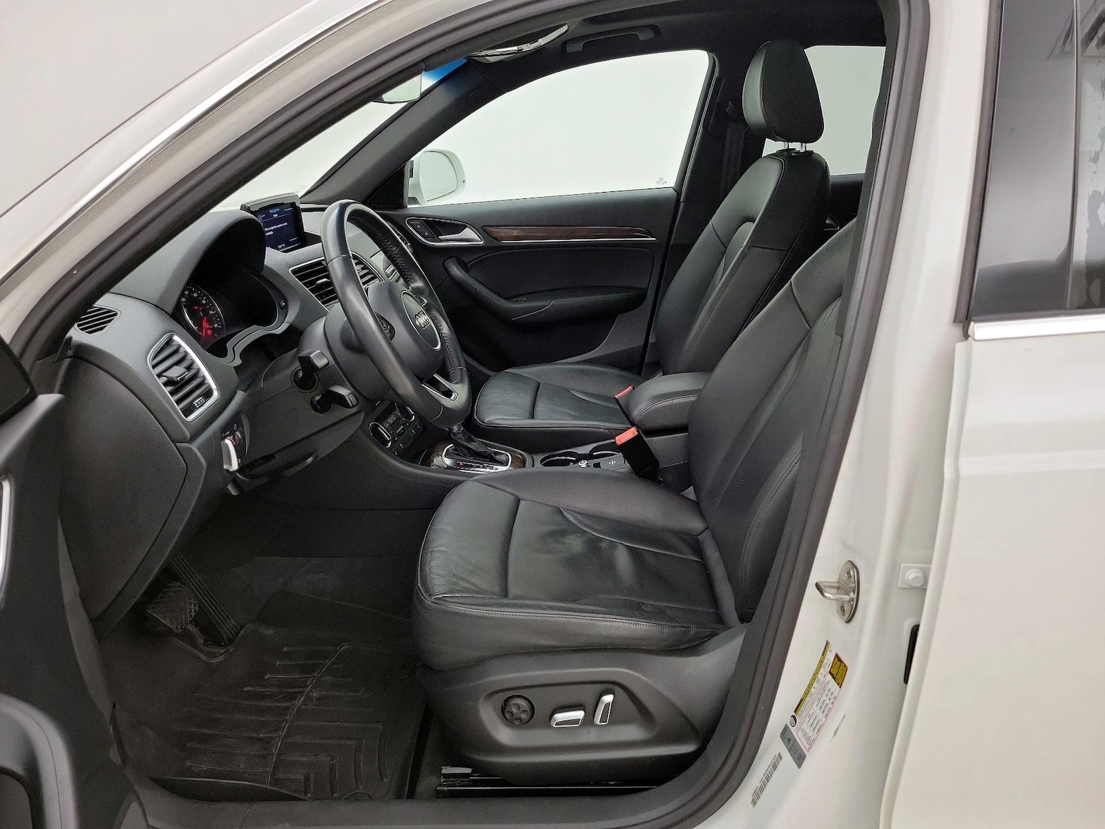 2018 Audi Q3 Premium Plus - Photo 12
