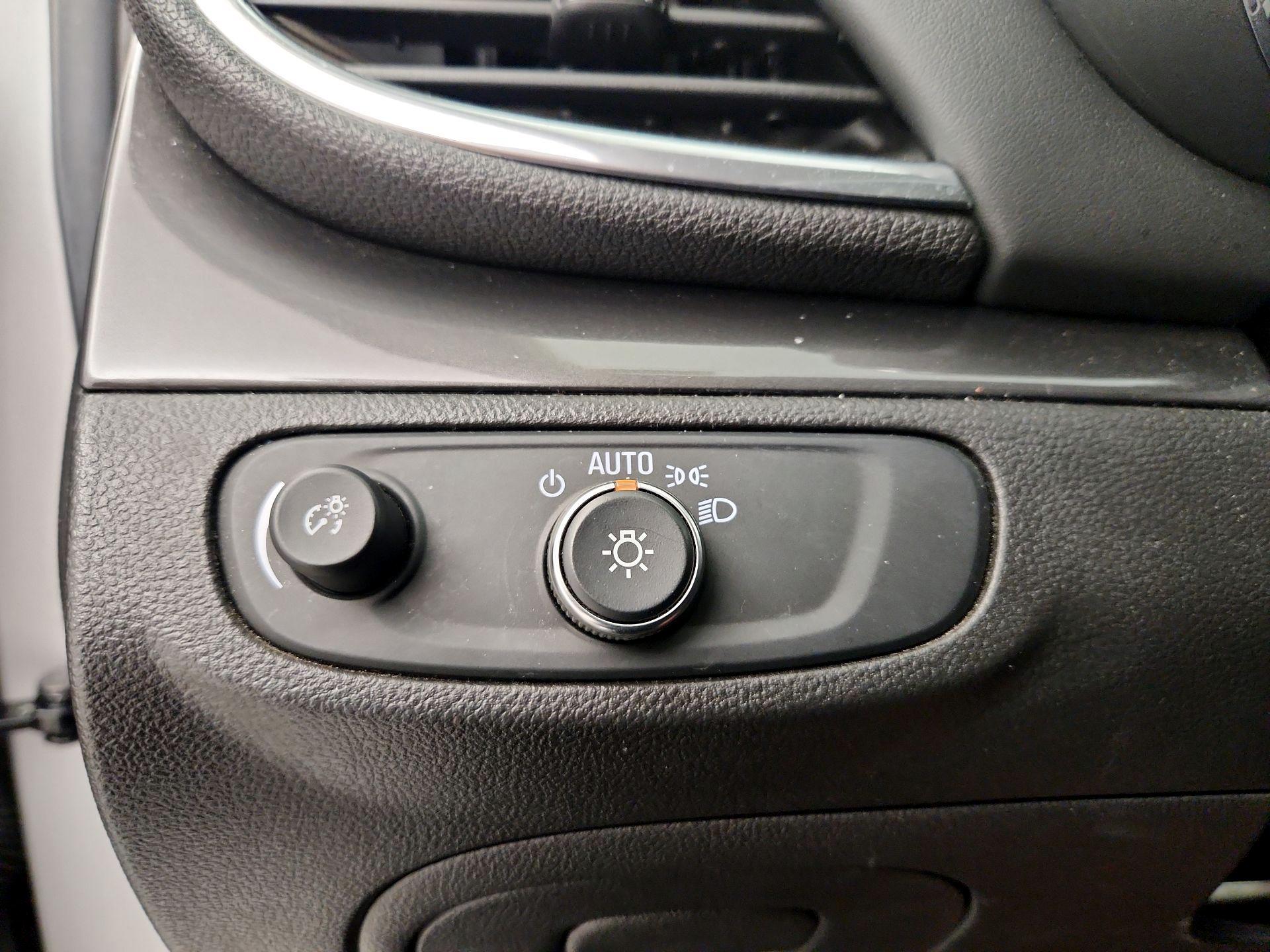 Thumbnail: 2018 Buick Encore - 13