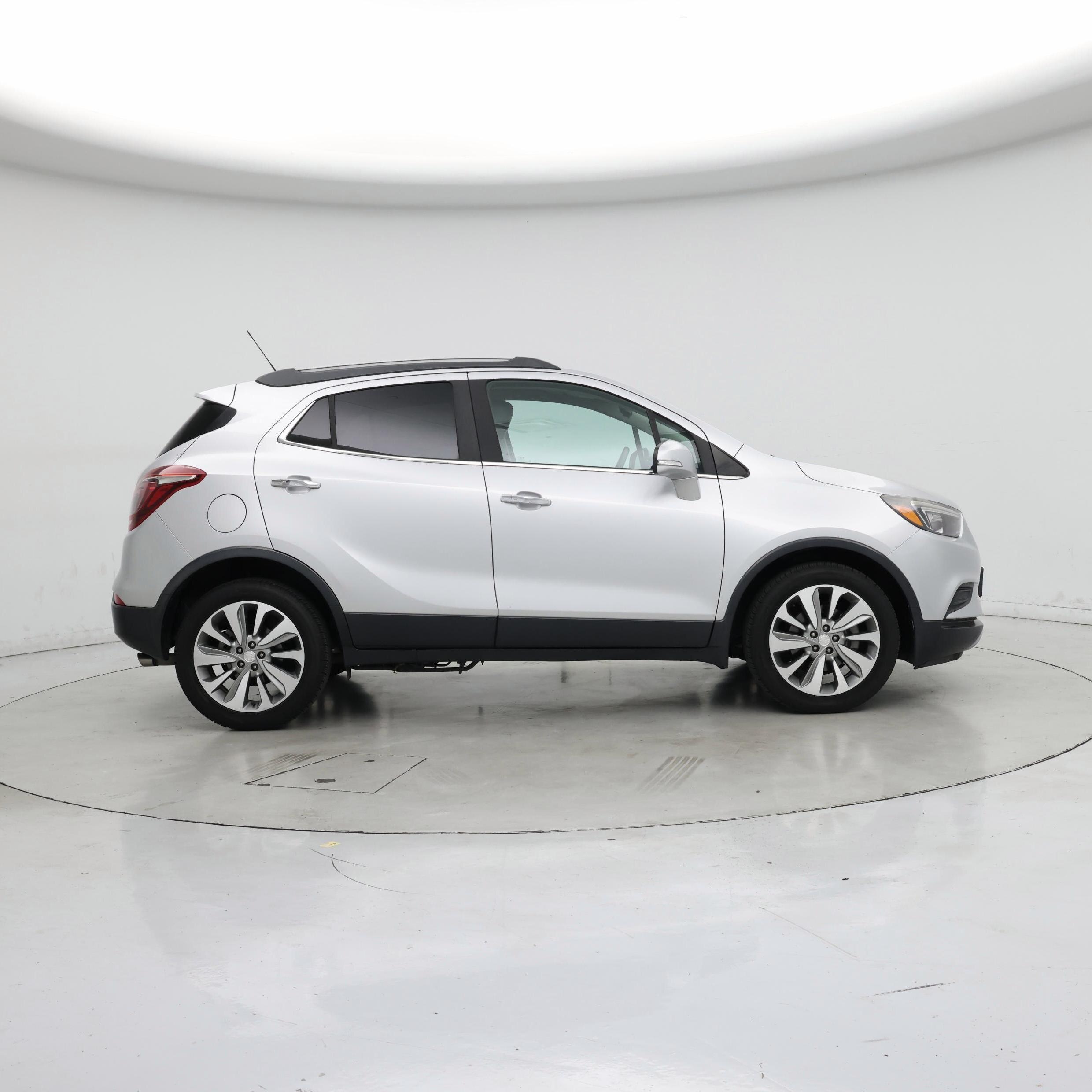Thumbnail: 2018 Buick Encore - 7
