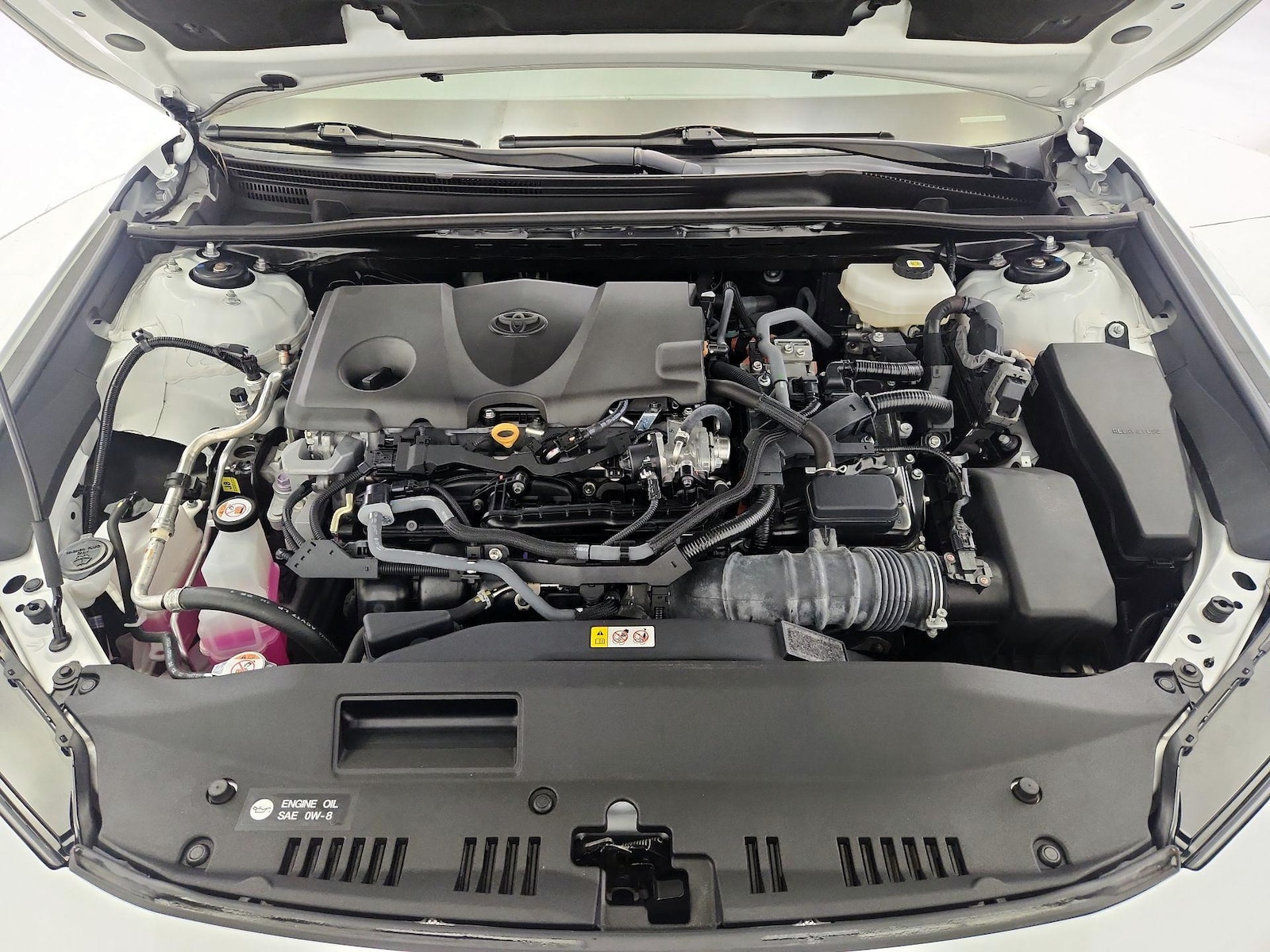 2025 Toyota Camry SE - Photo 22