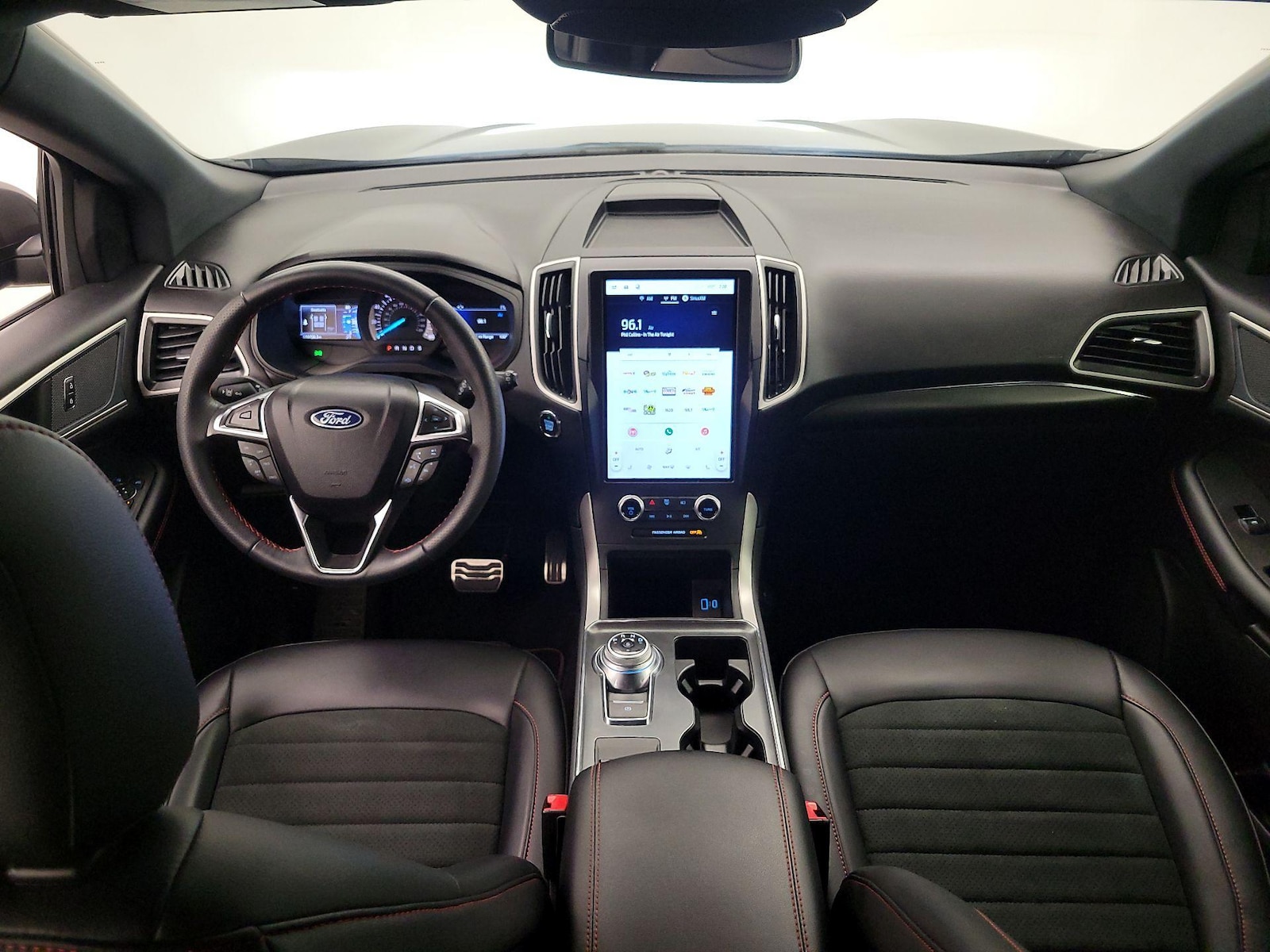 2024 Ford Edge ST-Line - Photo 10