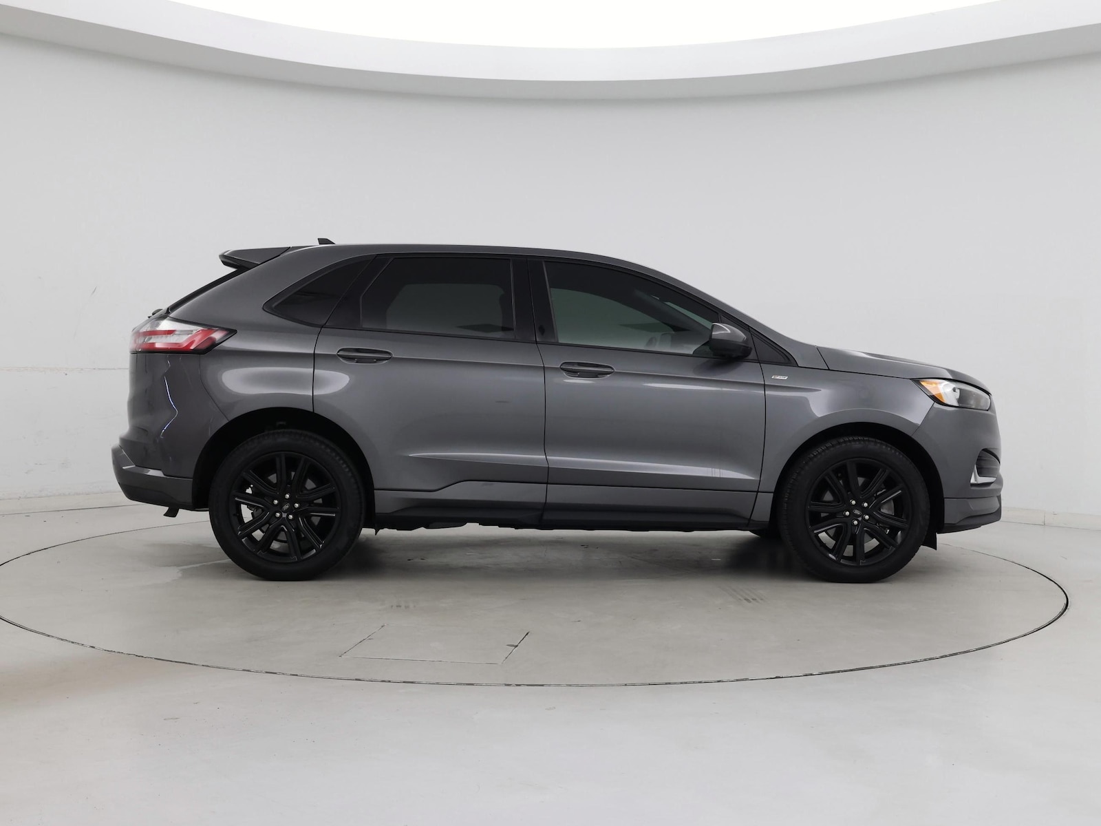 2024 Ford Edge ST-Line - Photo 8