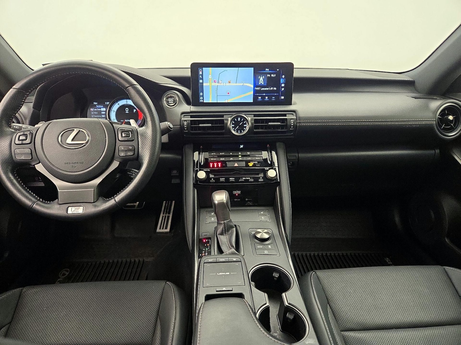 Apple CarPlay® & Android Auto™