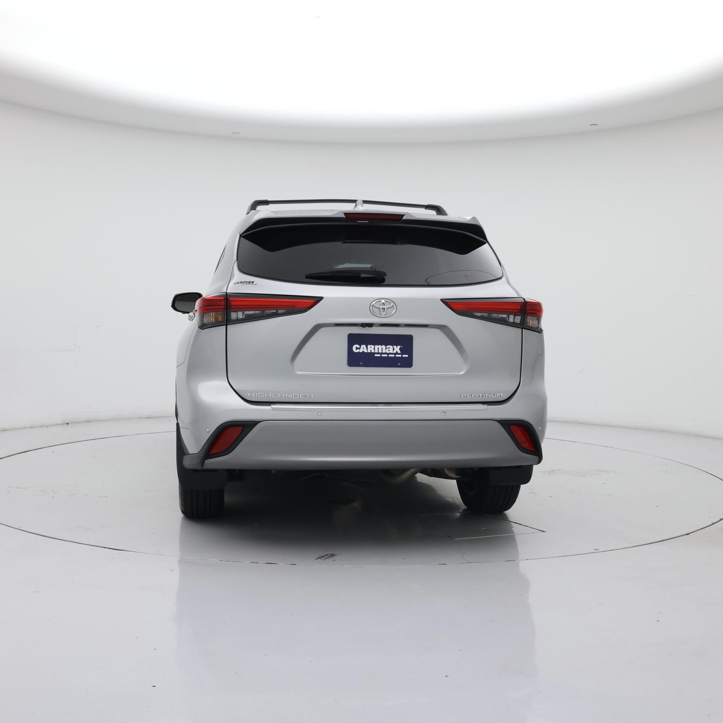 Thumbnail: 2023 Toyota Highlander - 6