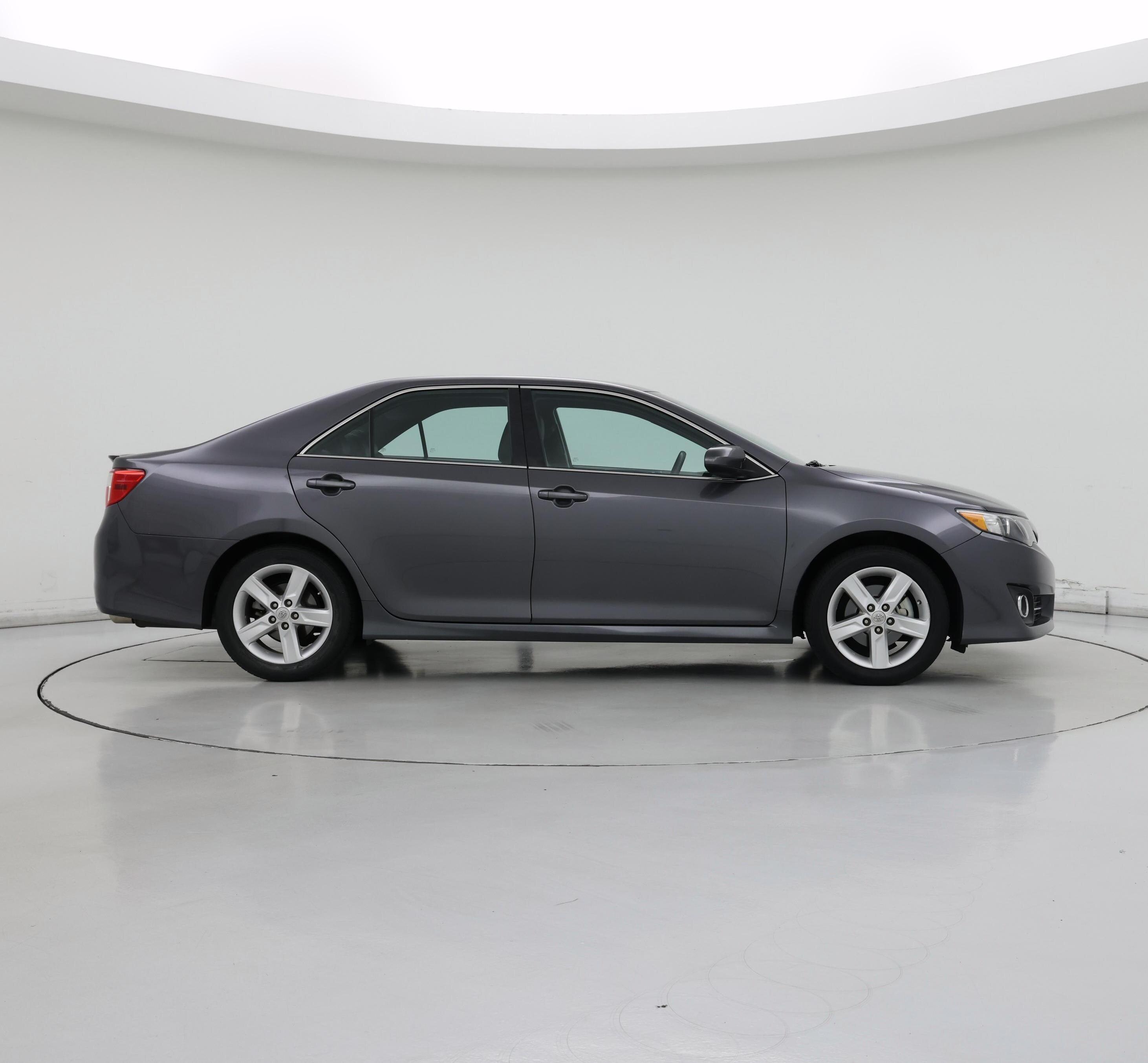 Thumbnail: 2014 Toyota Camry - 7
