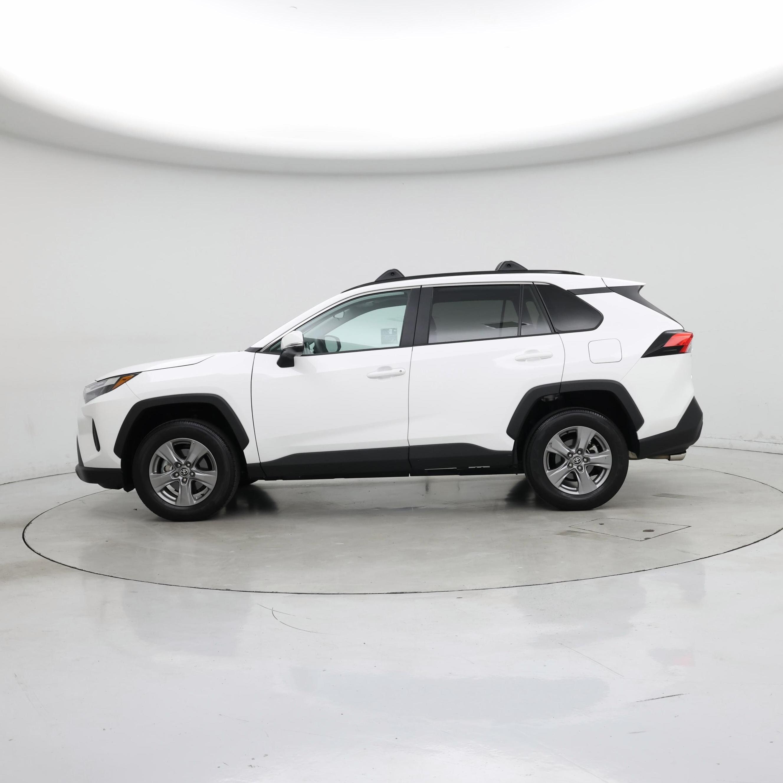 Thumbnail: 2025 Toyota RAV4 - 3