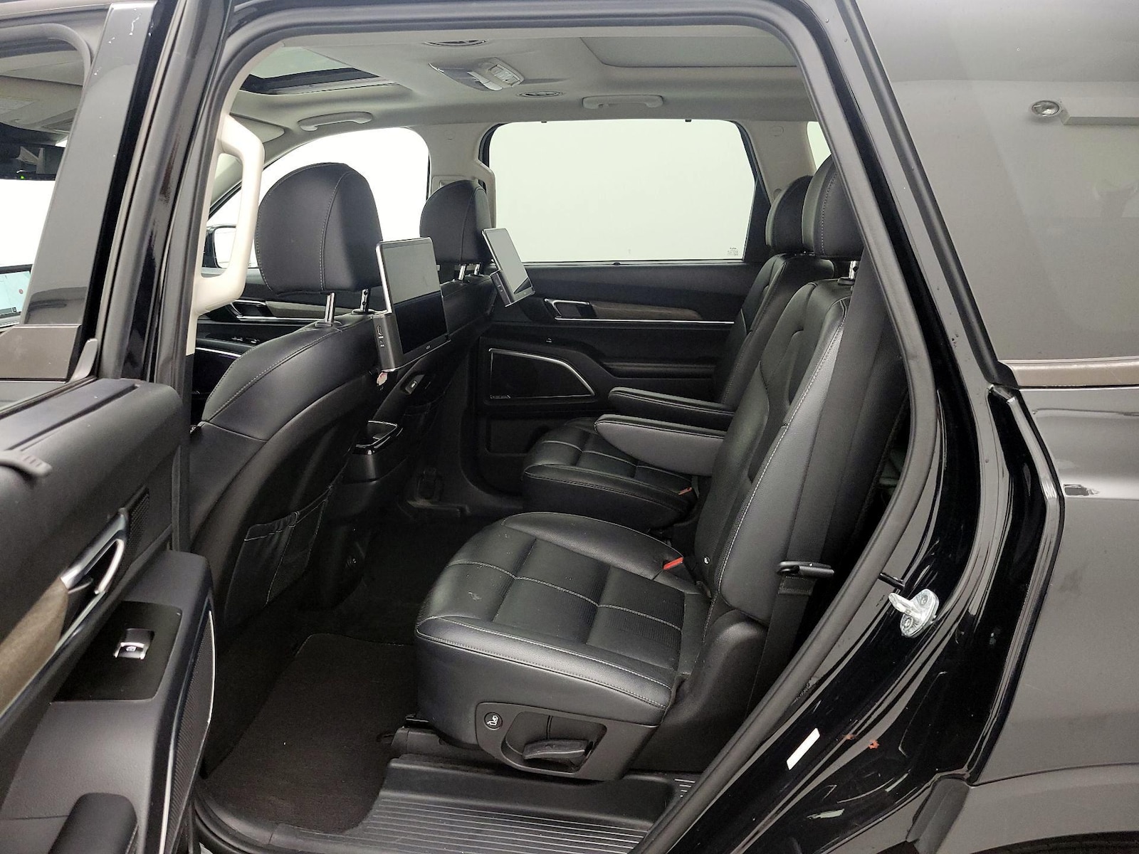 Rear Air Conditioning