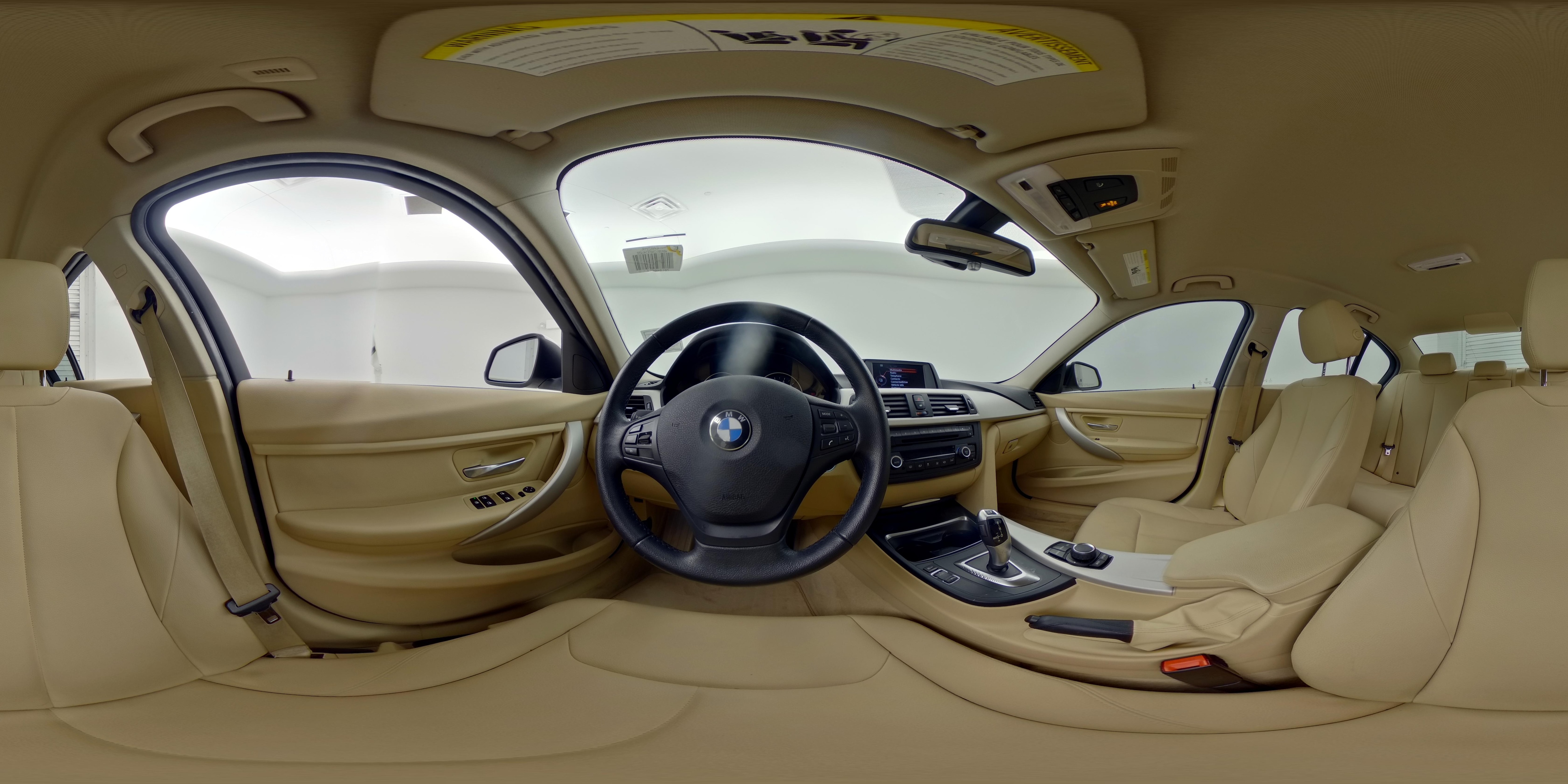 2015 BMW 3 Series 320i - Photo 16