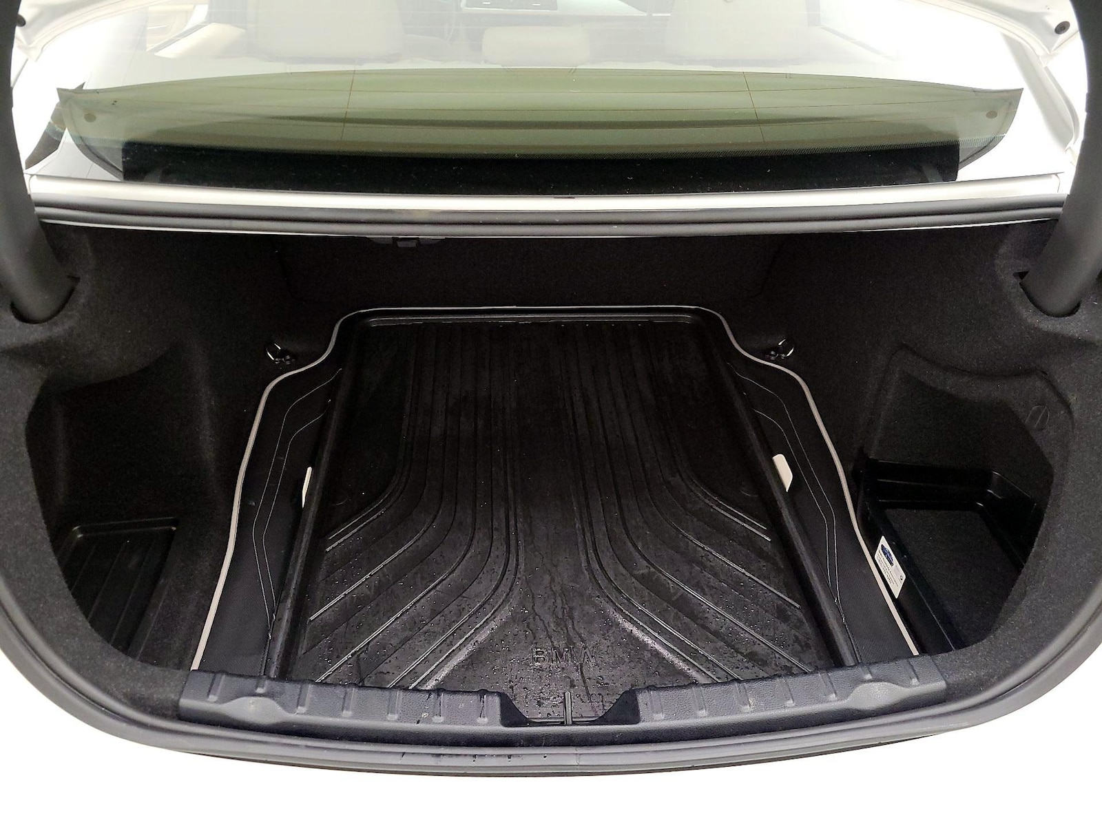 2015 BMW 3 Series 320i - Photo 11