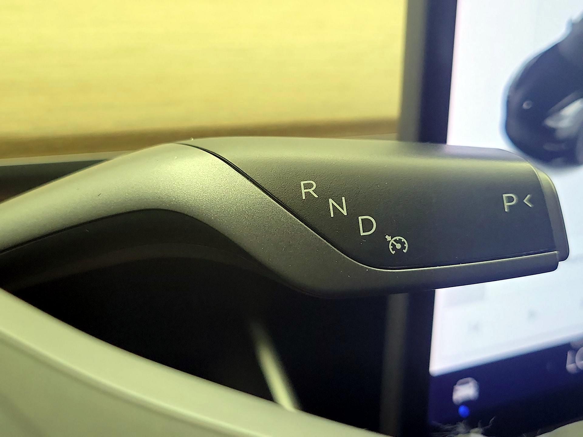Thumbnail: 2019 Tesla Model 3 - 17