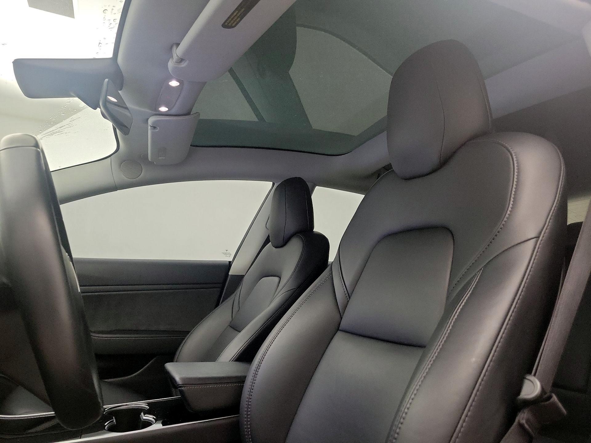 Thumbnail: 2019 Tesla Model 3 - 18