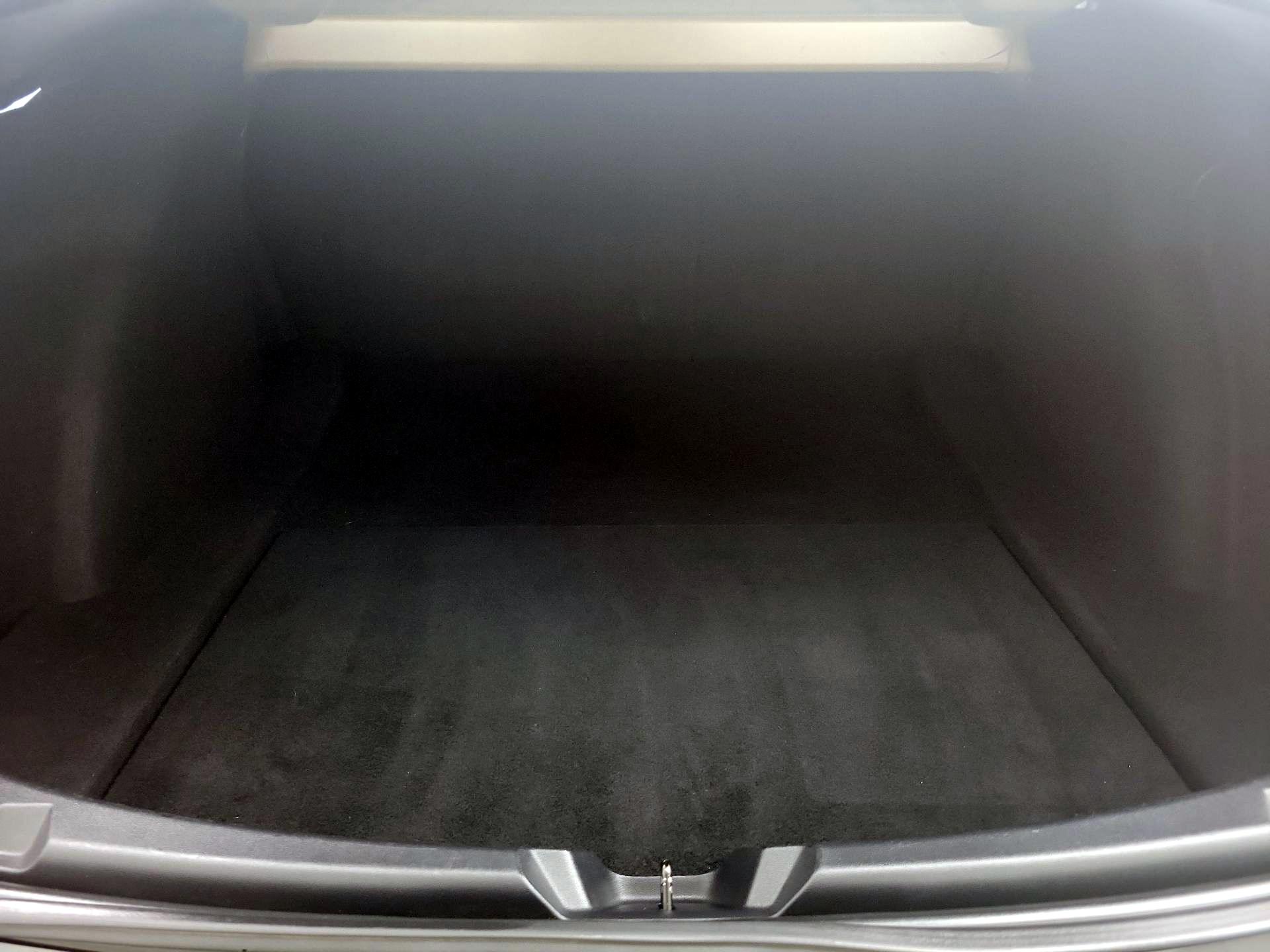 Thumbnail: 2019 Tesla Model 3 - 20