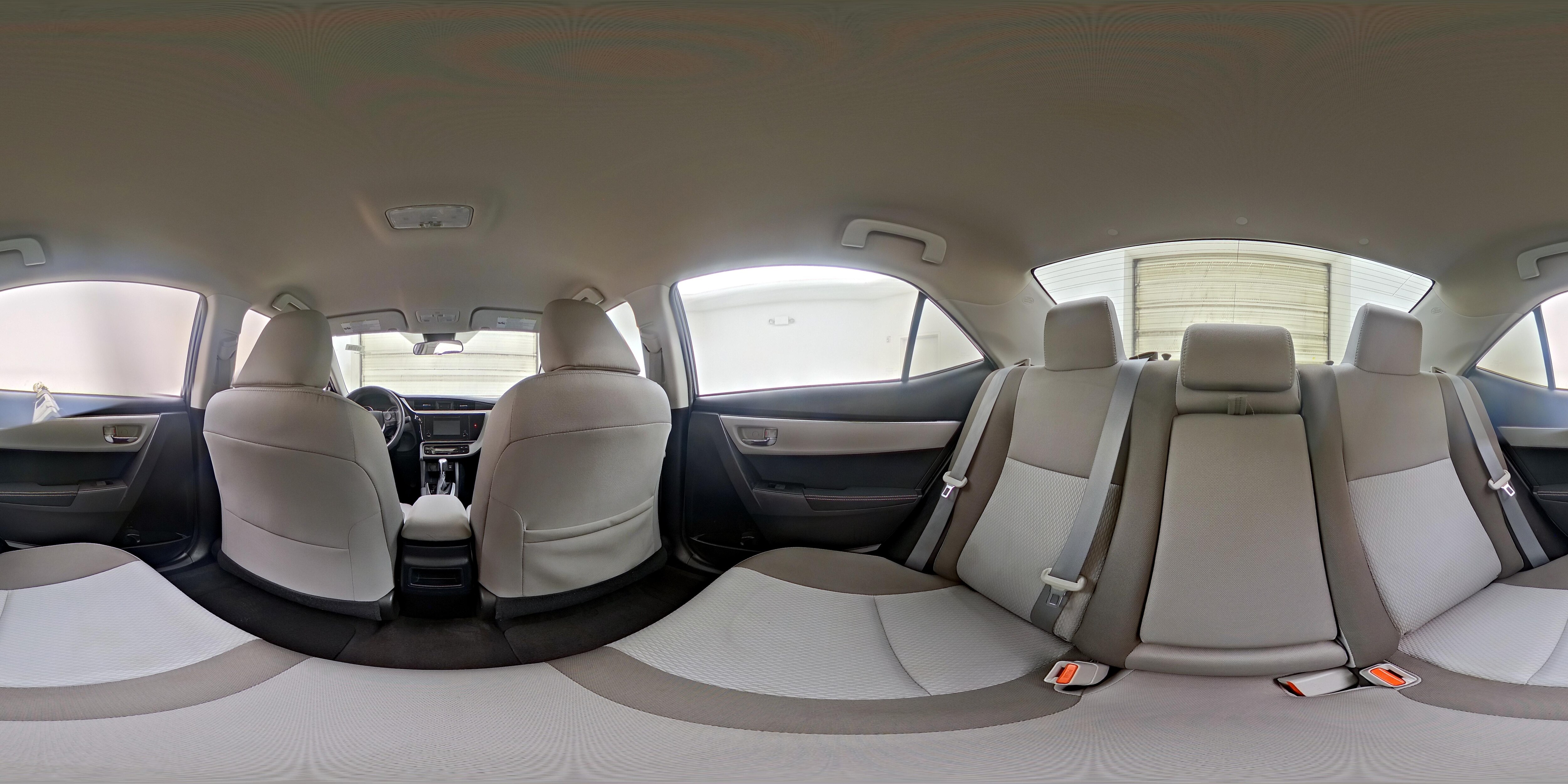 2018 Toyota Corolla LE - Photo 25