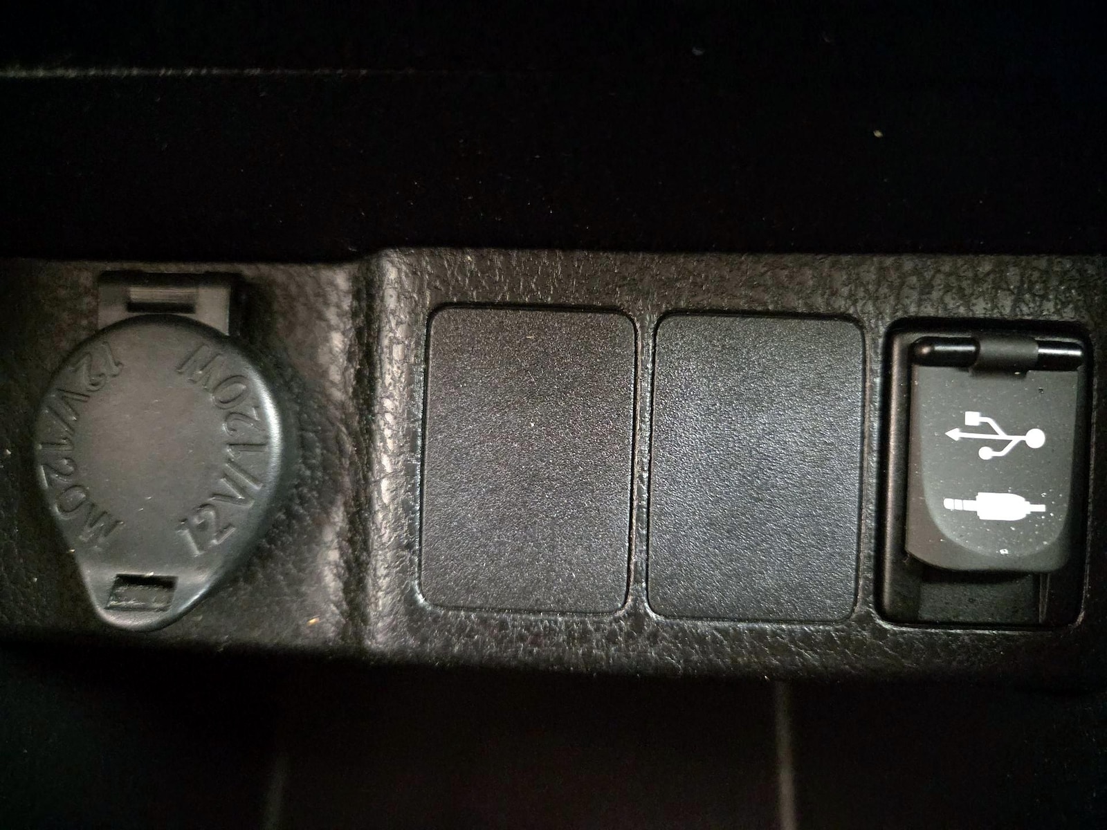 2018 Toyota Corolla LE - Photo 19