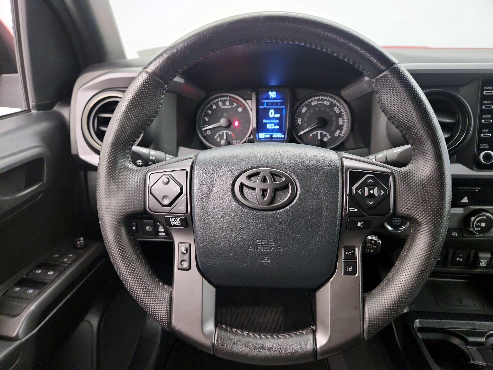 Thumbnail: 2020 Toyota Tacoma - 10