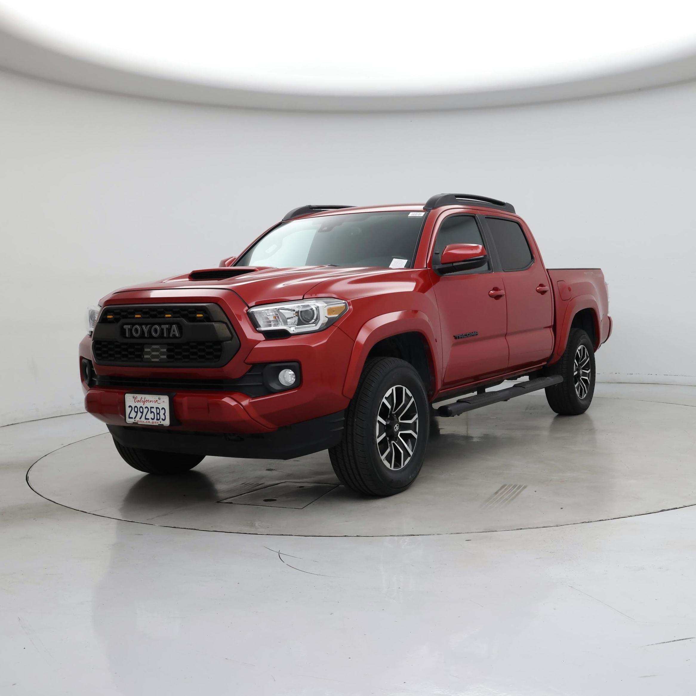 Thumbnail: 2020 Toyota Tacoma - 4