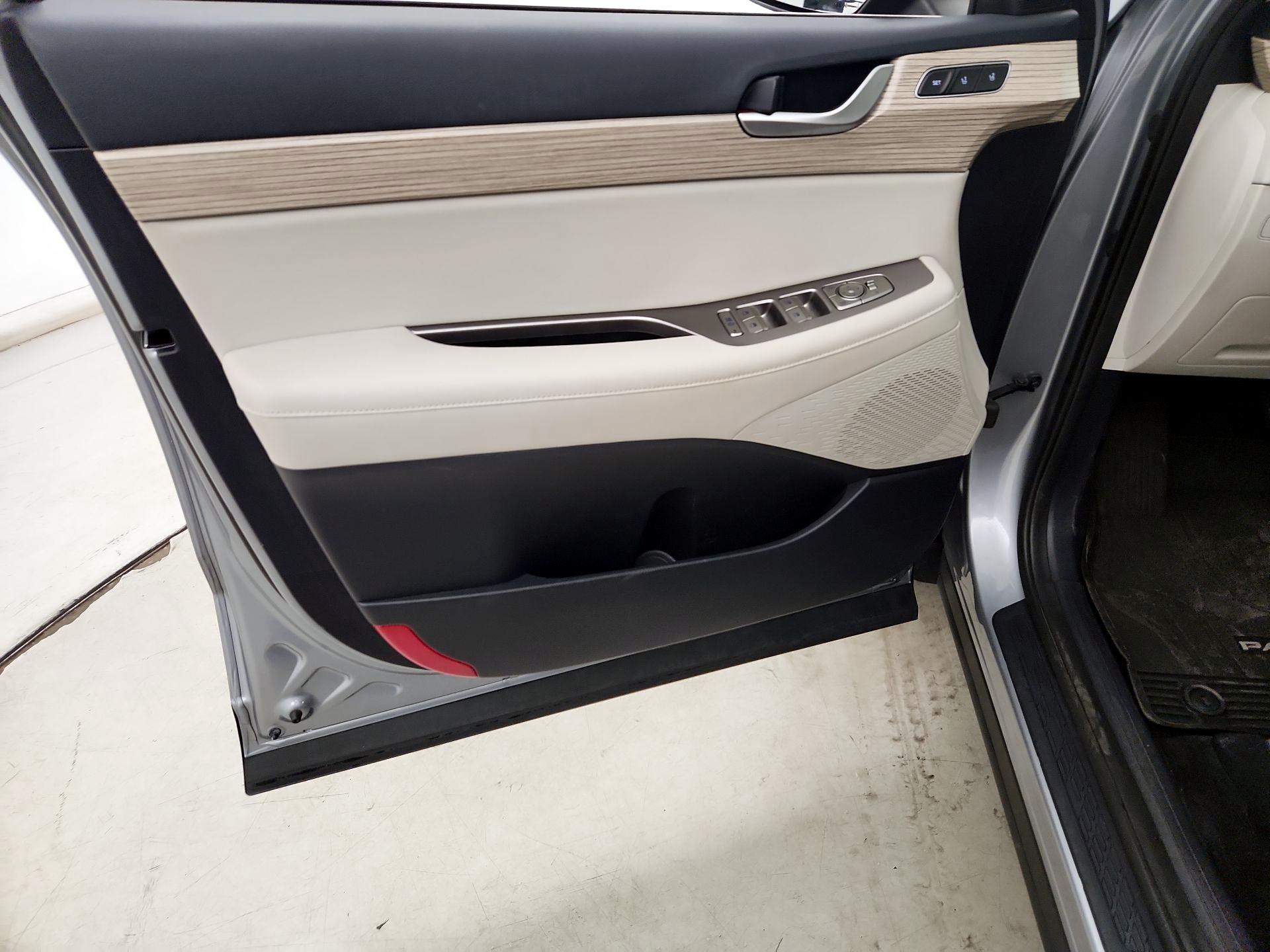 Thumbnail: 2020 Hyundai Palisade - 10