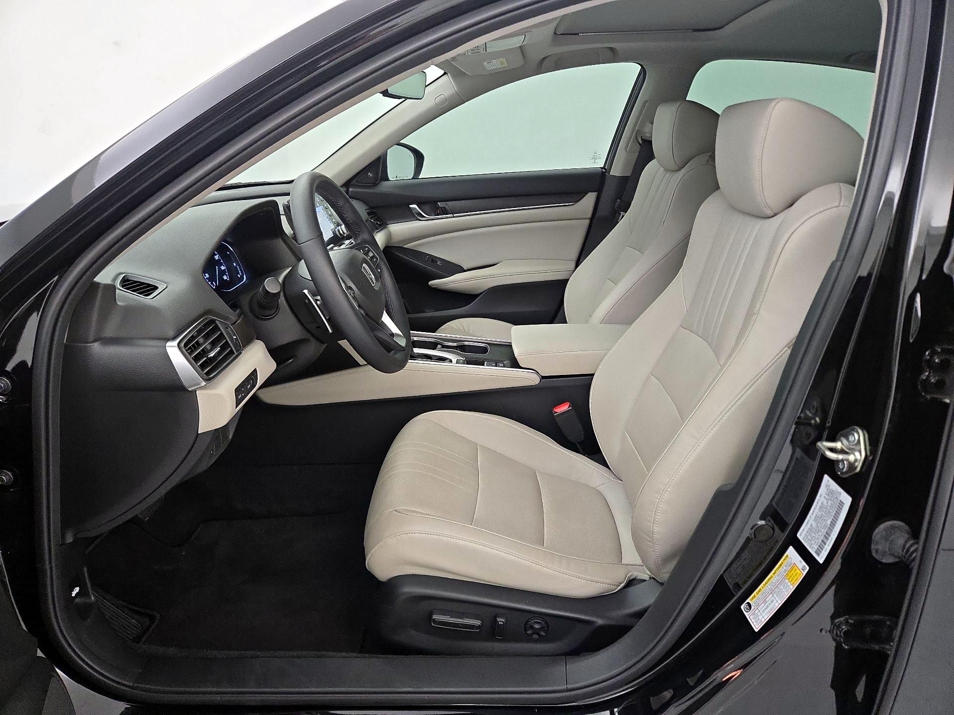 Thumbnail: 2018 Honda Accord - 11