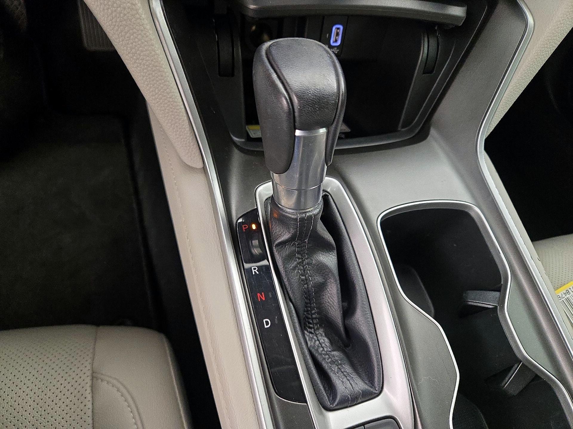 Thumbnail: 2018 Honda Accord - 18