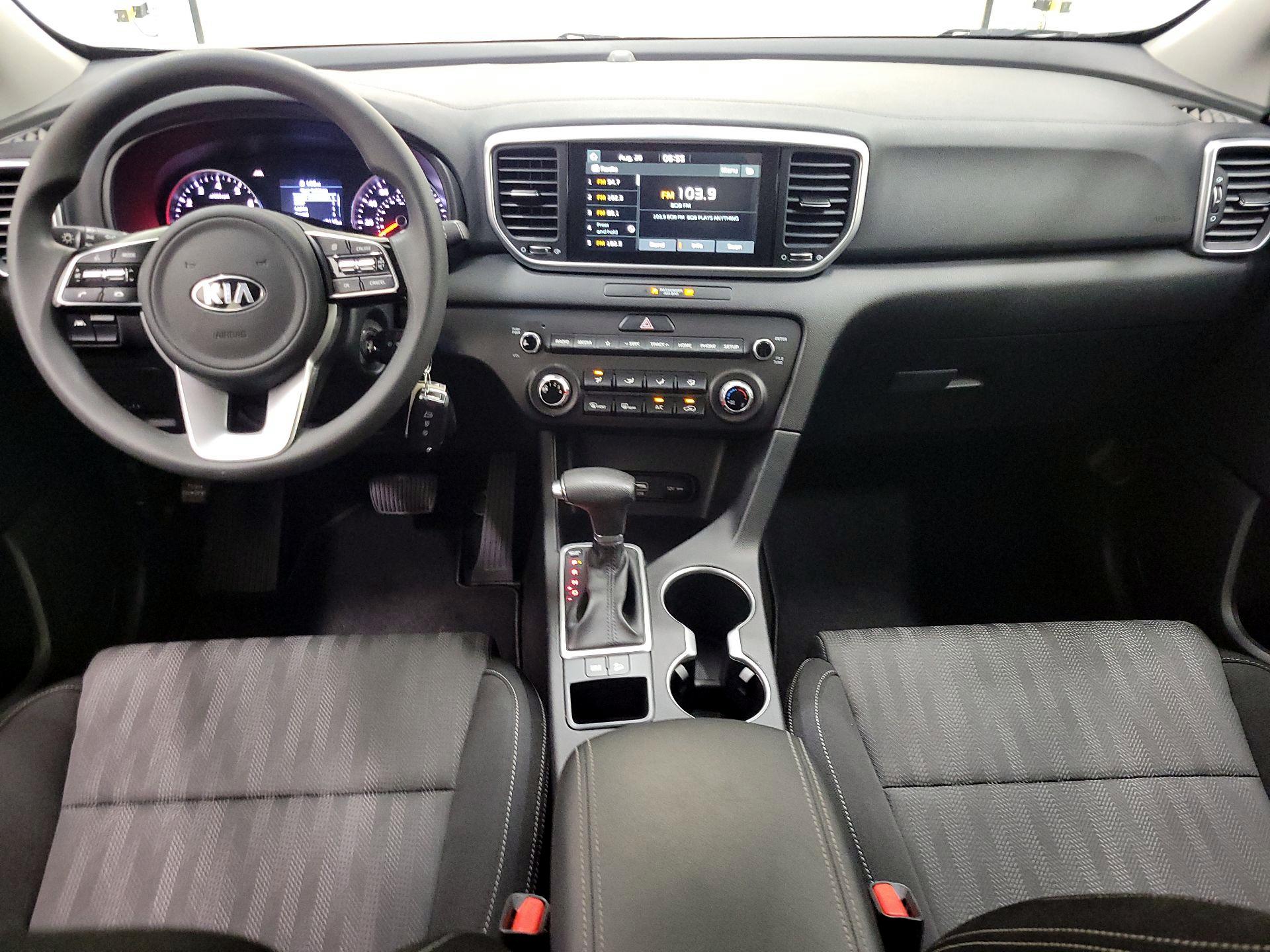 Thumbnail: 2020 Kia Sportage - 9