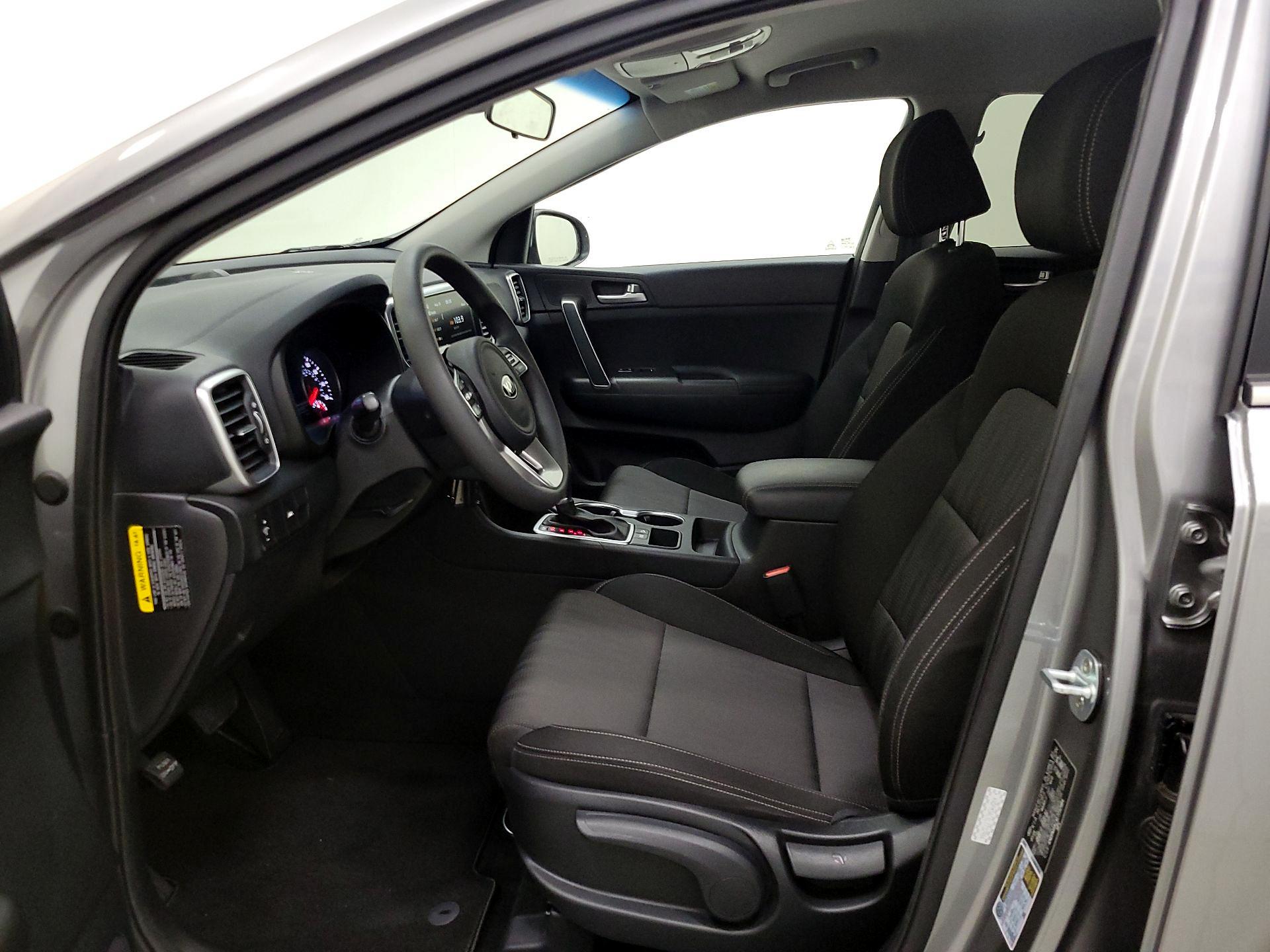 Thumbnail: 2020 Kia Sportage - 11